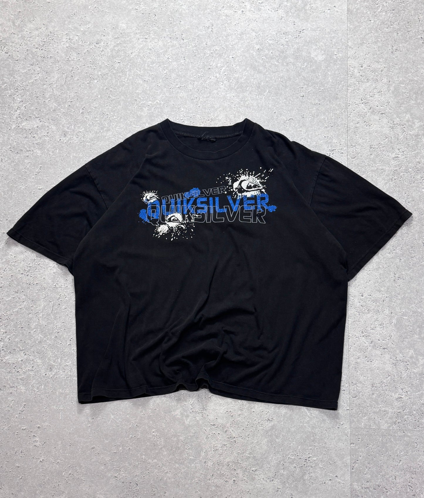 Vintage 2000s Quiksilver Surf Tee (XL)