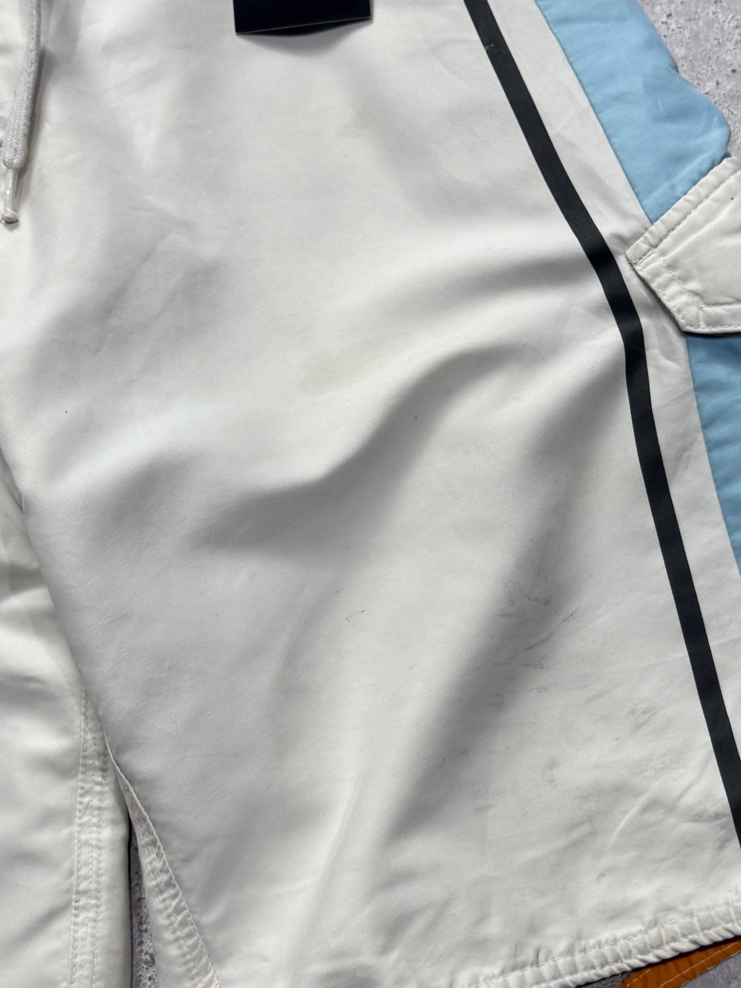 Vintage 2000s Ocean Core Boardshorts (32")