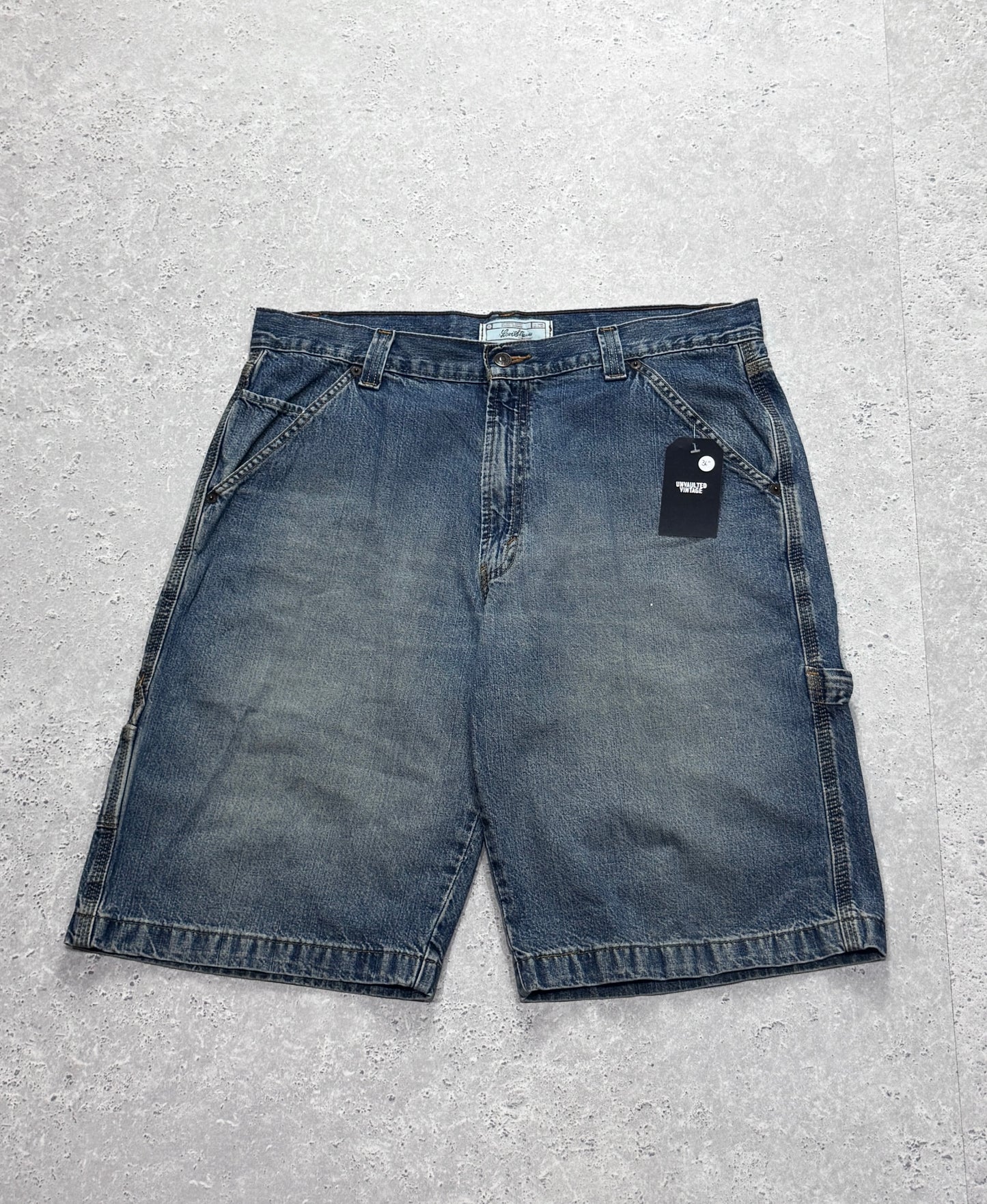 Vintage 2000s Levi Strauss Carpenter Jorts (36")