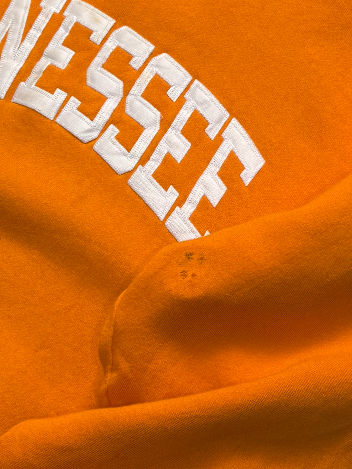 Vintage Tennessee Embroidered College Sweater (XL)