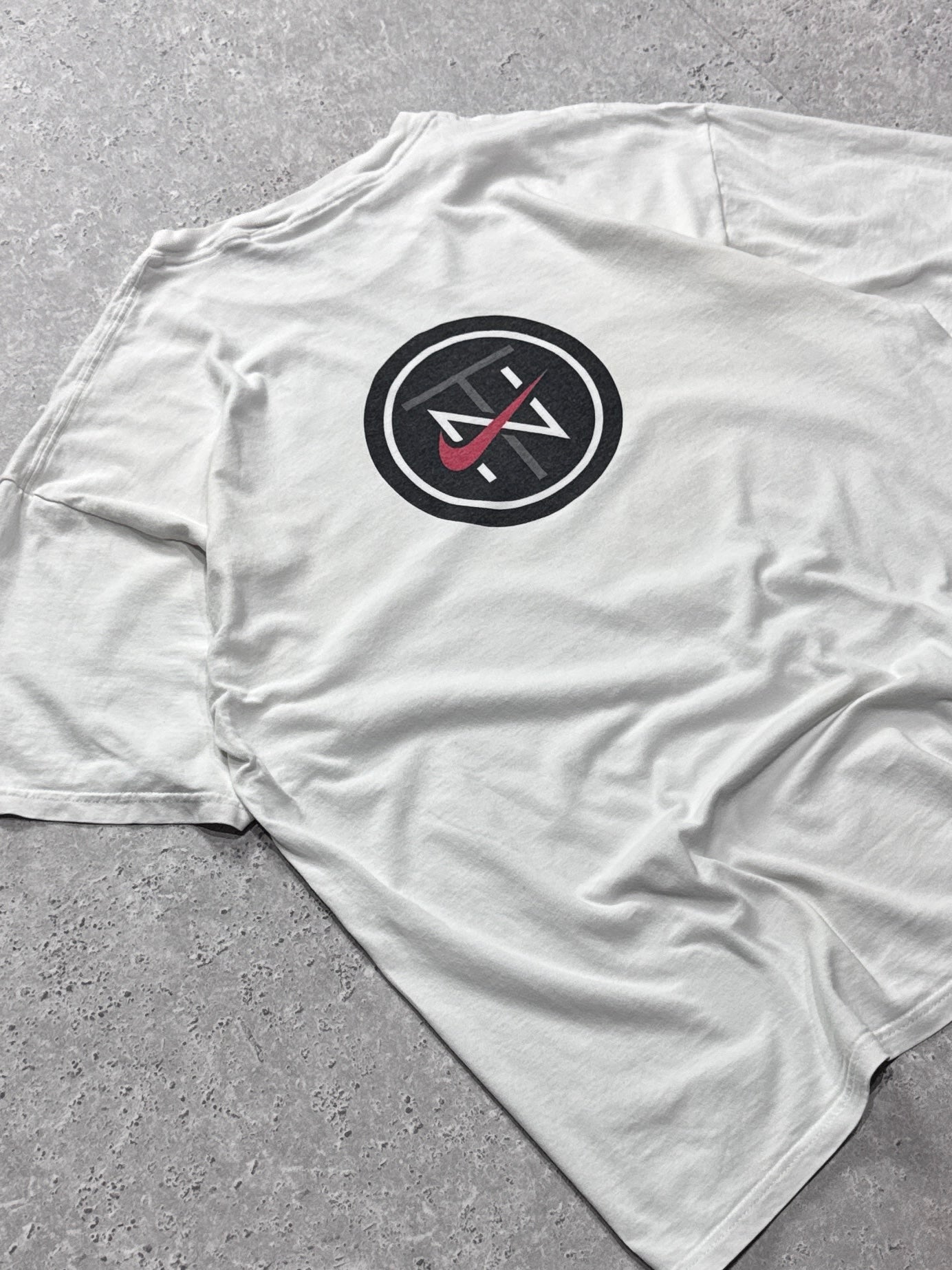 Vintage 90s Nike Town New York (XL)