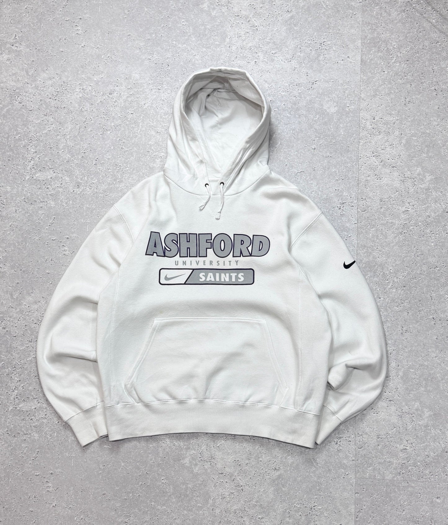 Vintage 2000s Nike X Ashford University Saints Hoodie (L)