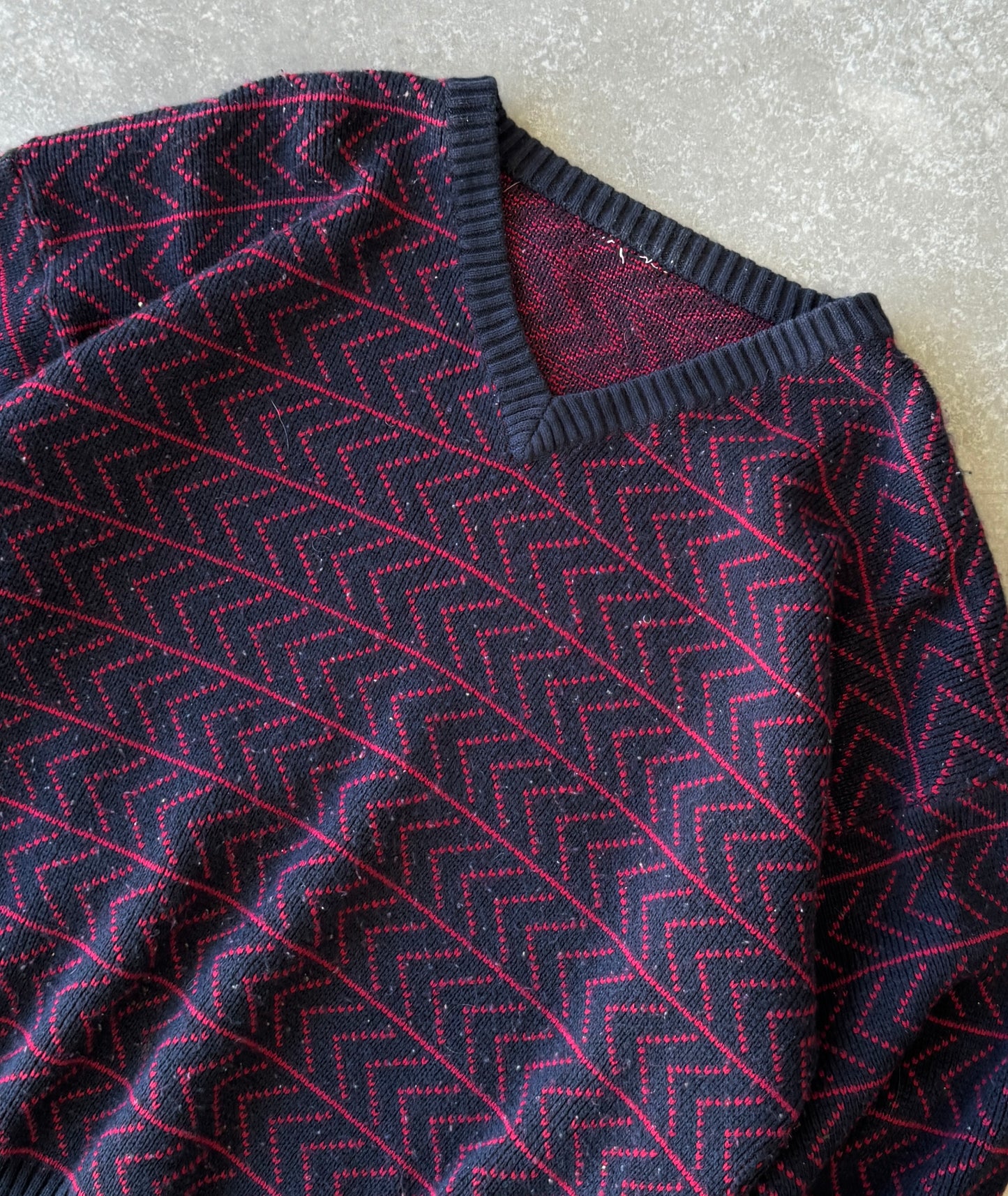 Vintage 00s Patterned Knit Sweater (XL)