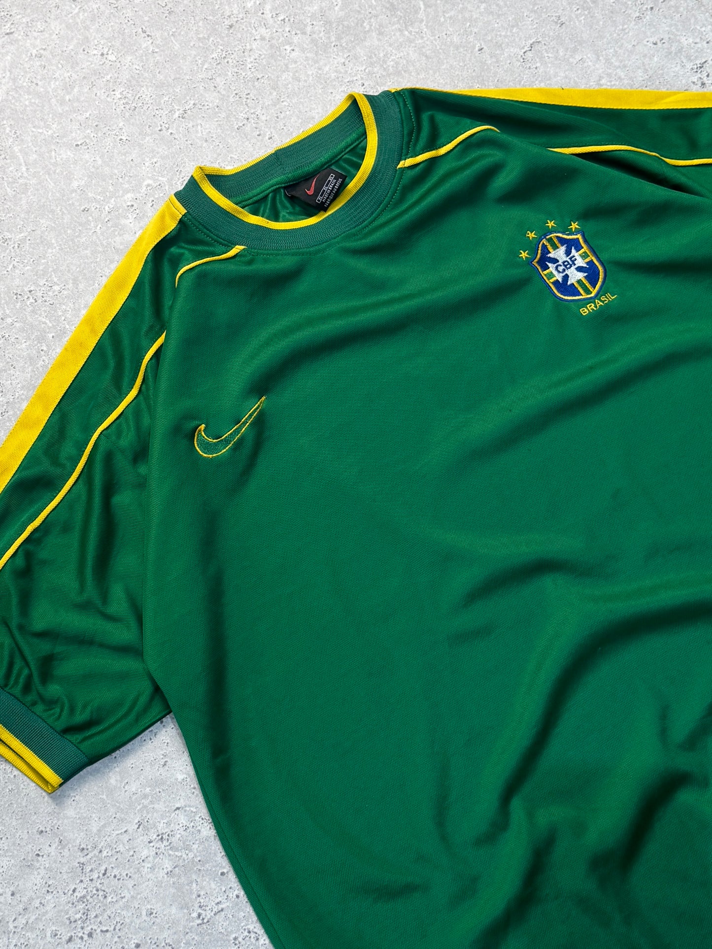Vintage 2000s Nike X Brazil Football Training Jersey (XL)