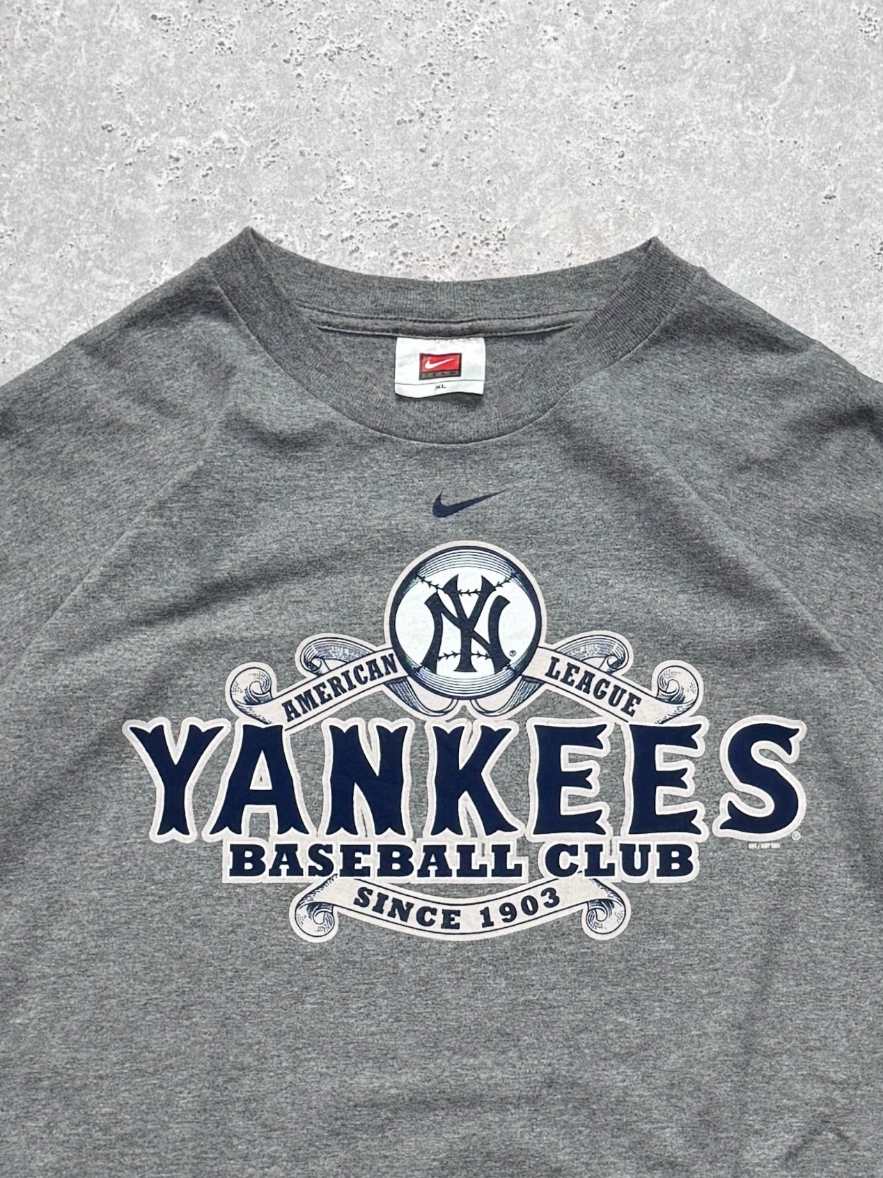 Vintage Nike X New York Yankees MLB Tee (2XL)