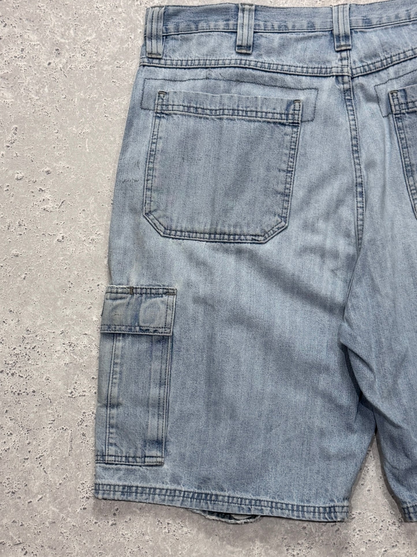 Vintage Wrangler Cargo Carpenter Jorts (36")