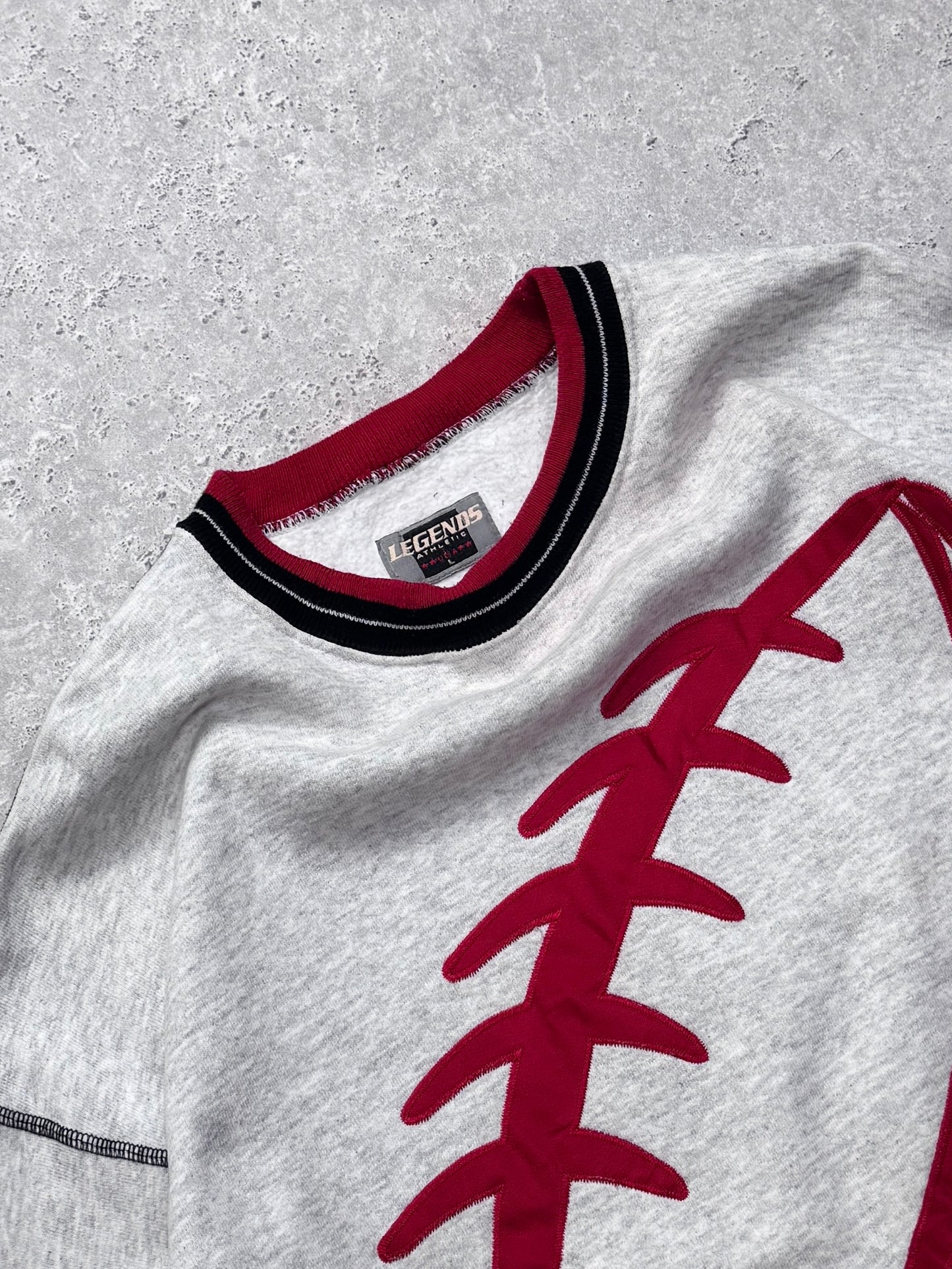 Vintage 90s Kansas City Chiefs Embroidered NFL Sweater (L)