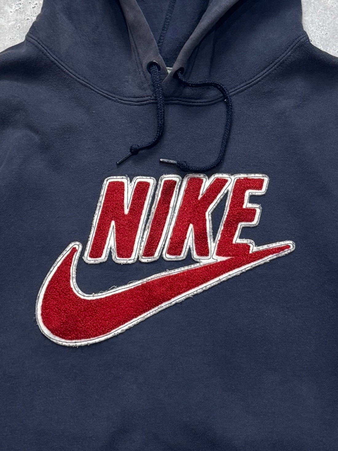Vintage 2000s Nike Spellout Embroidered Hoodie (L)