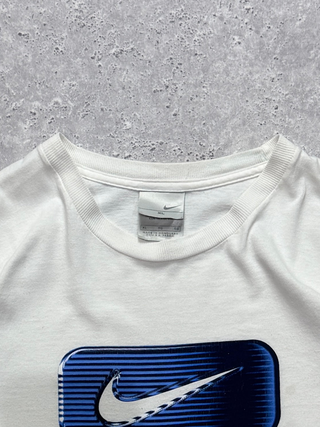 Vintage 2000s Nike Swoosh Tee (XL)