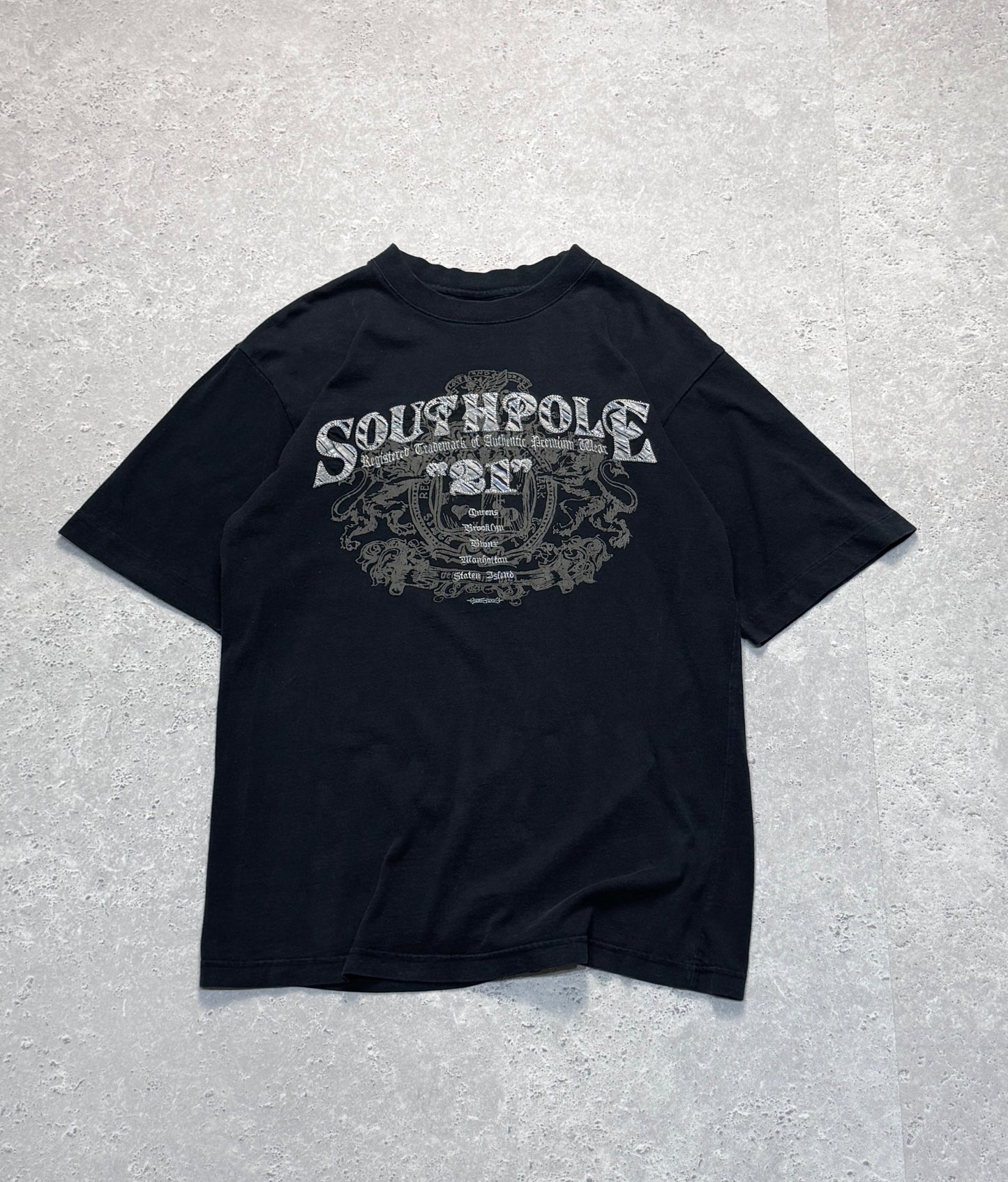 Vintage Y2K Southpole Embroidered Tee (L)