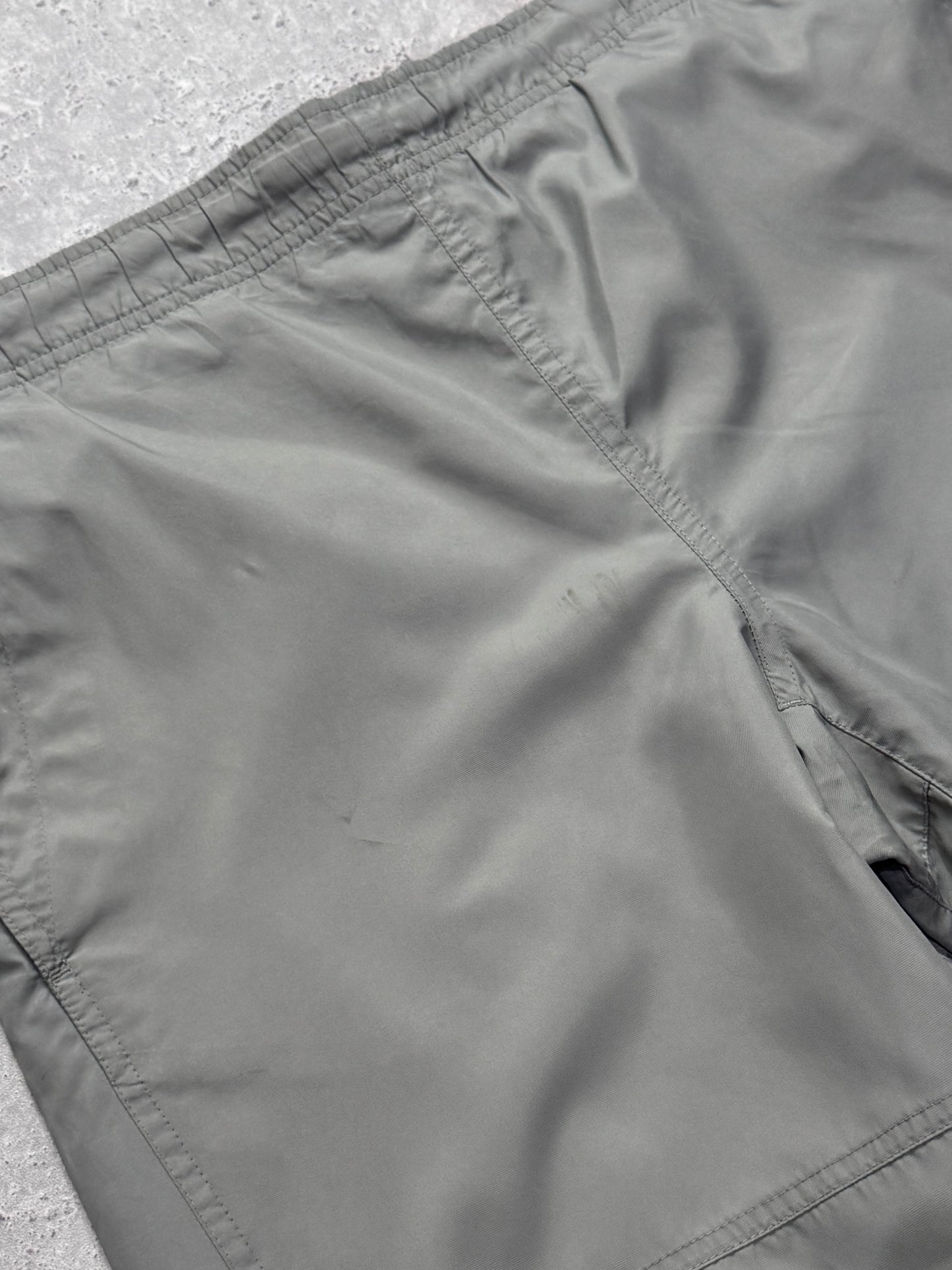 Vintage 2000s Nike Adjustable 3/4 Track Shorts (36")
