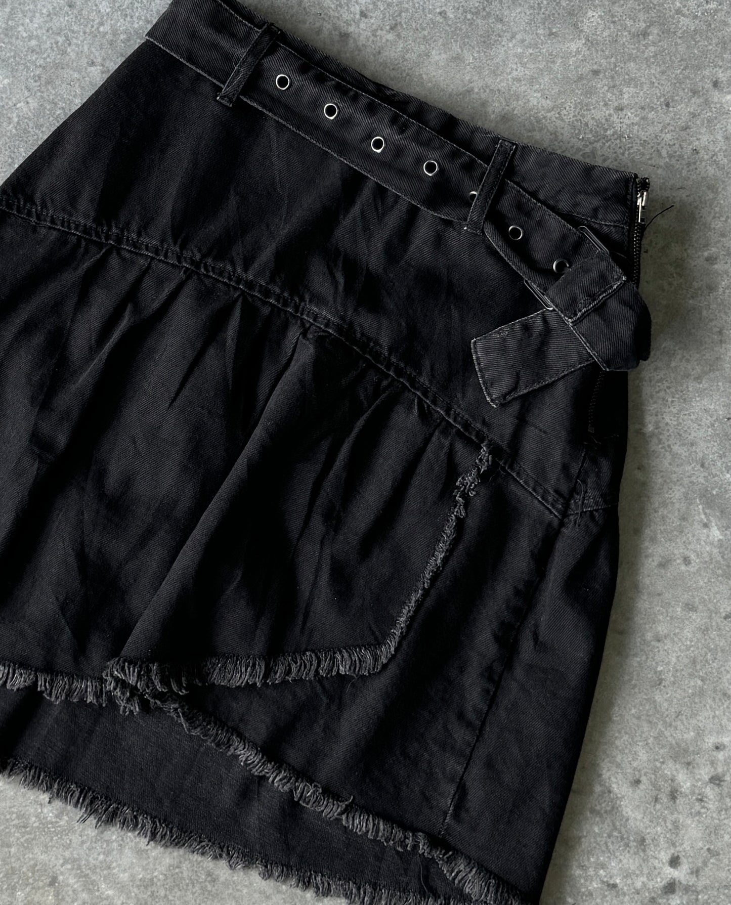 Vintage 00s Wrap Mini Skirt (M)