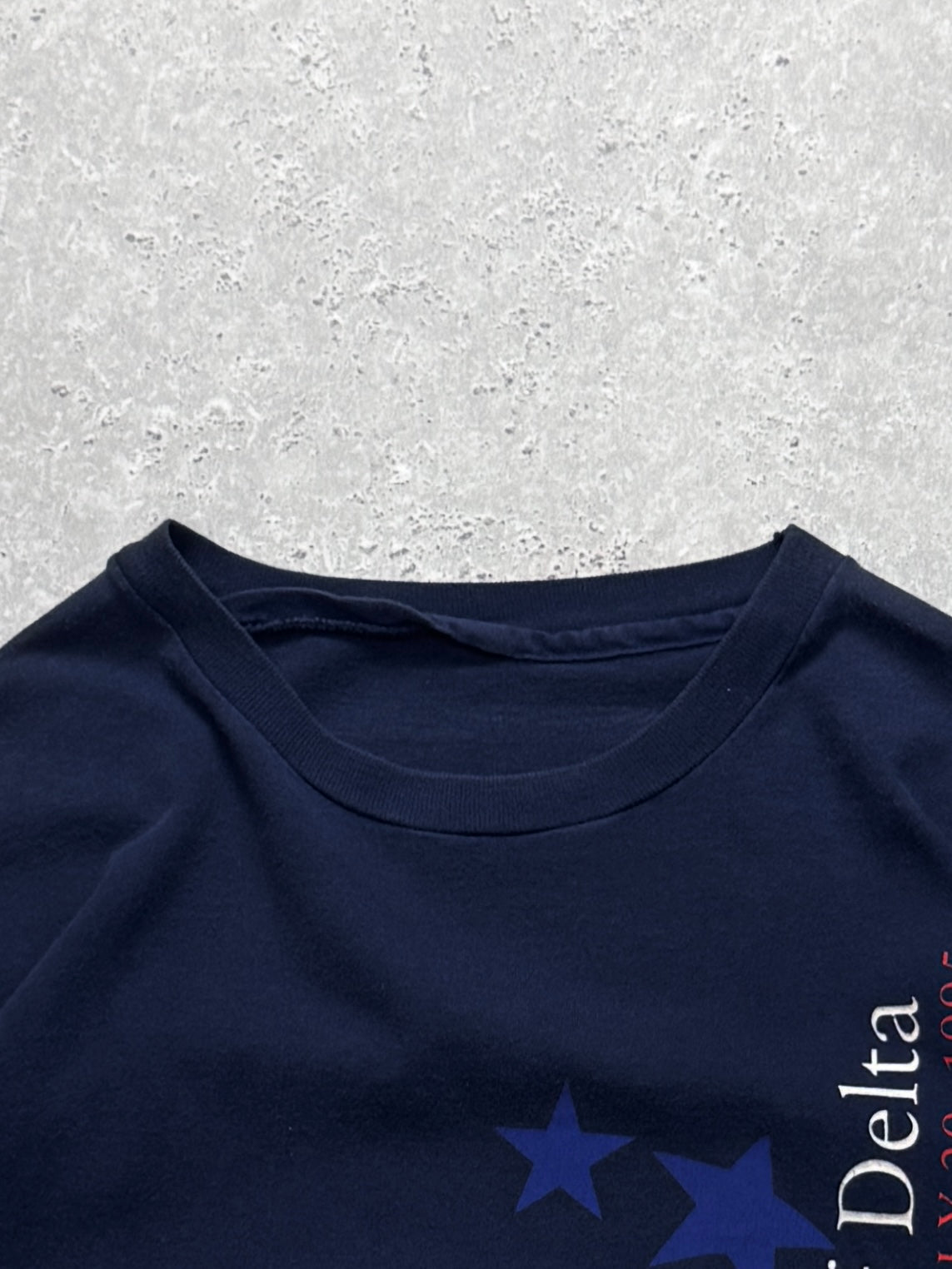 Vintage 90s Delta Airlines Aeroplane Tee (M)