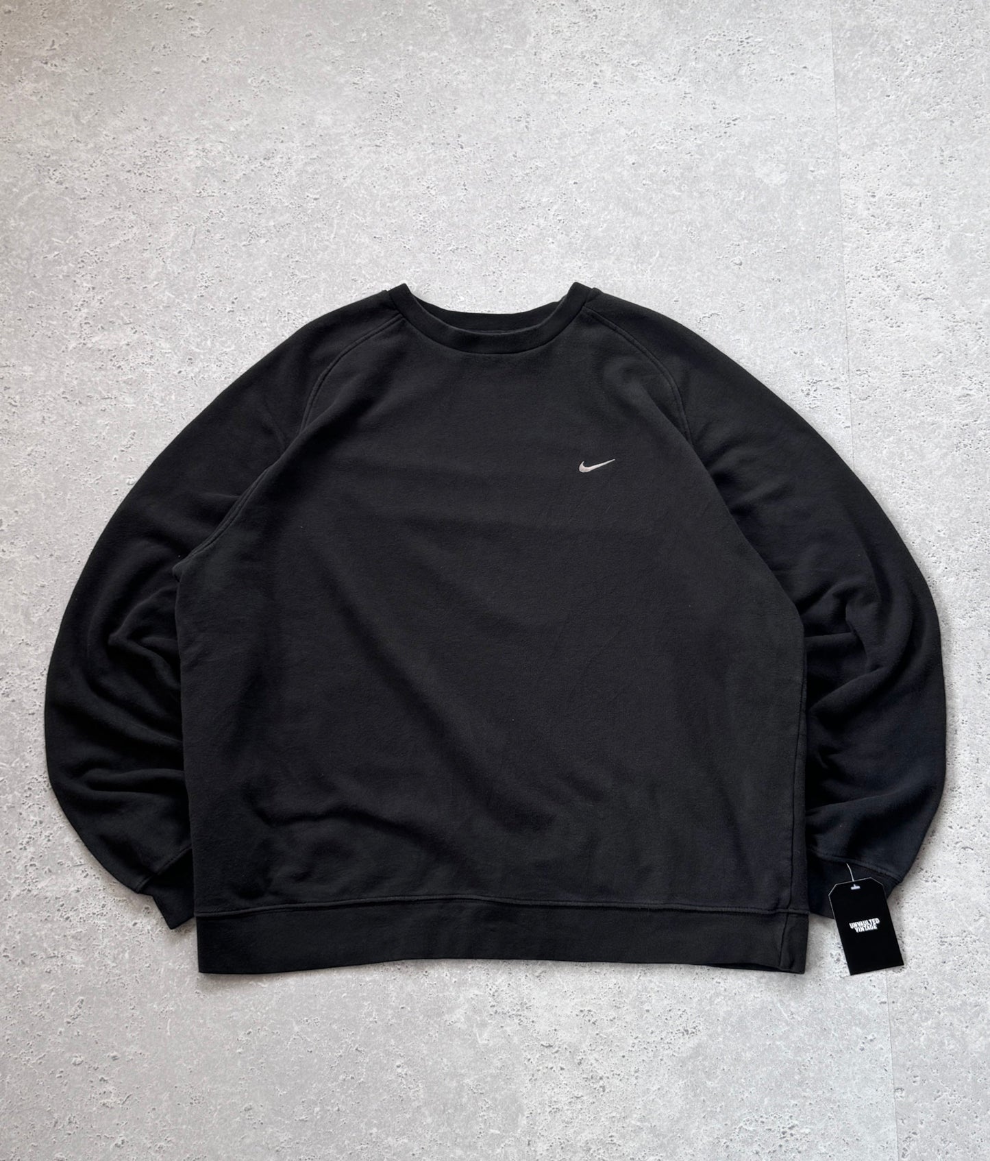 Vintage 2000s Nike Essential Sweater (2XL)