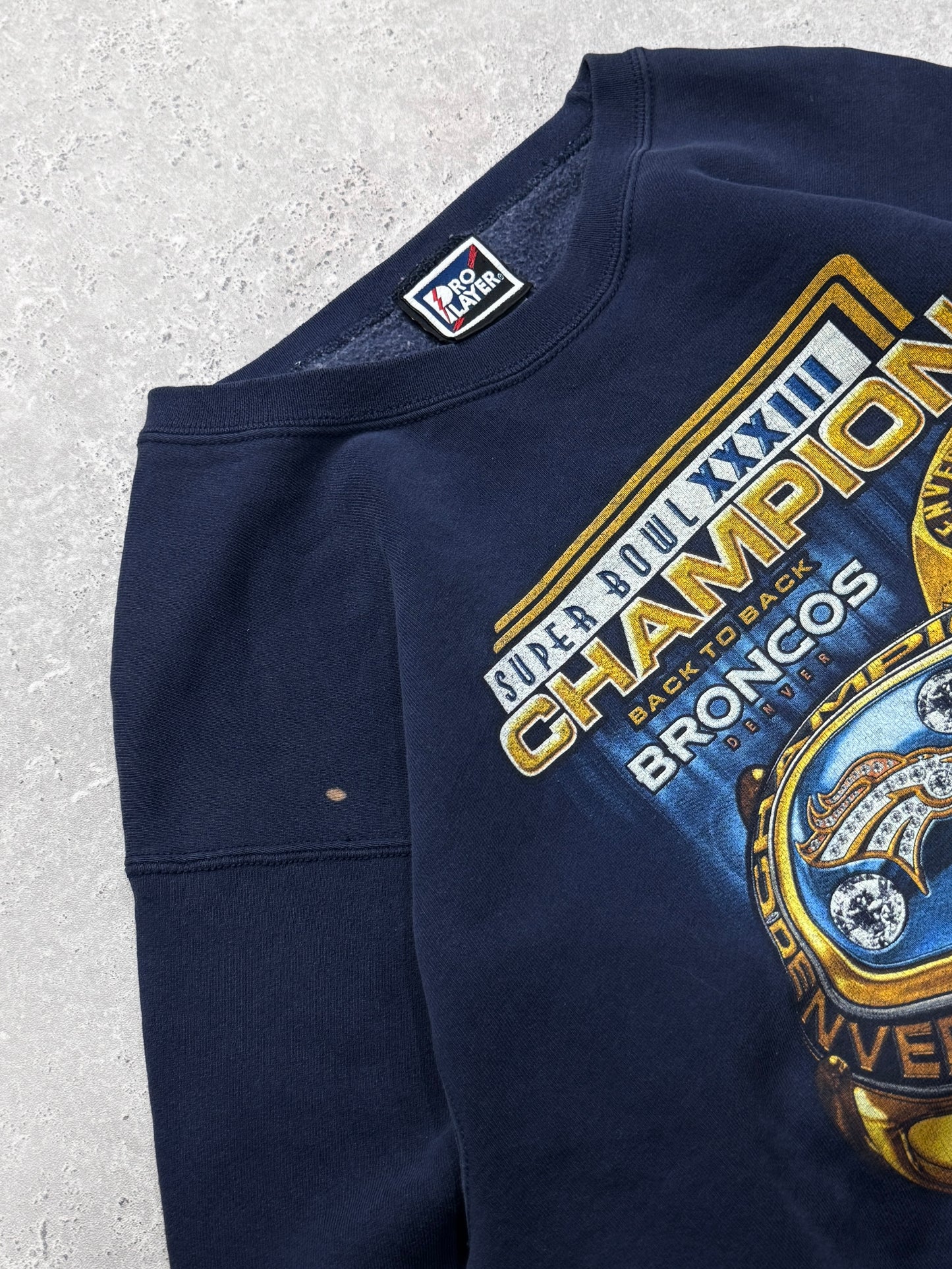 Vintage 1999 Denver Broncos NFL Sperbowl Sweater (M)
