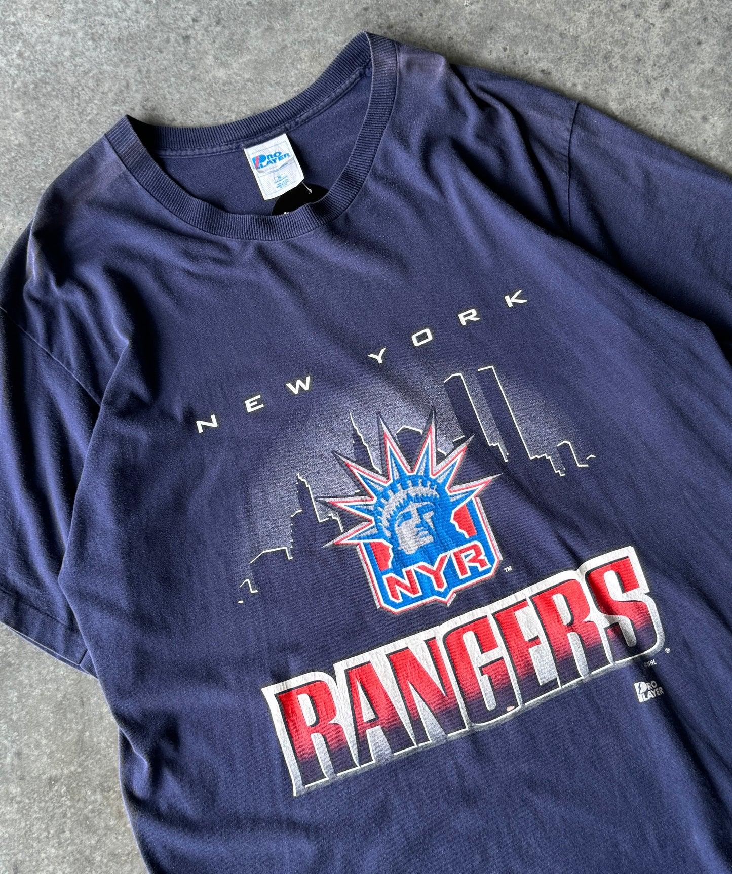 Vintage 90s New York Rangers NHL Tee (XL)