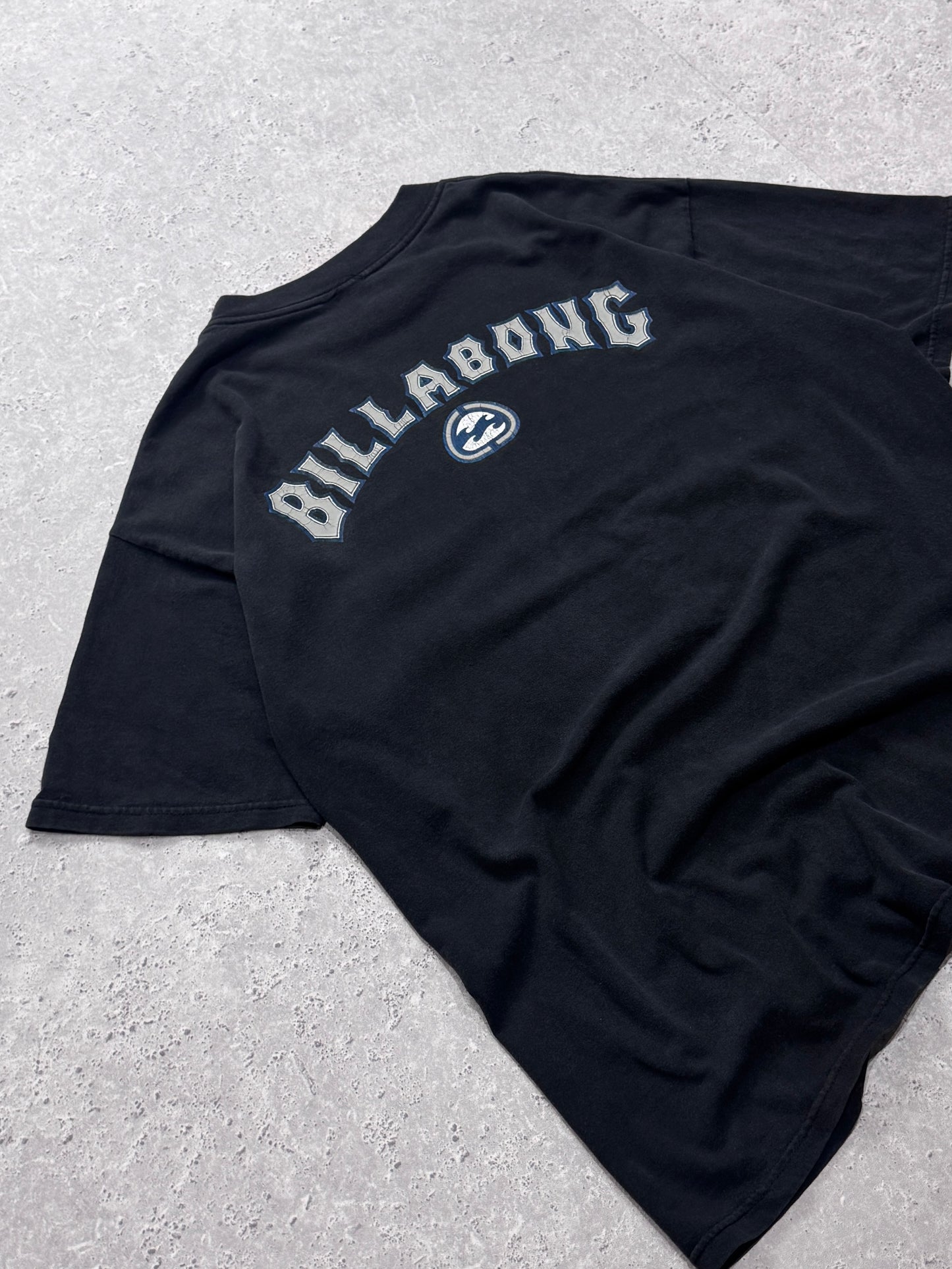 Vintage 2000s Billabong Spellout Surf Tee (L)