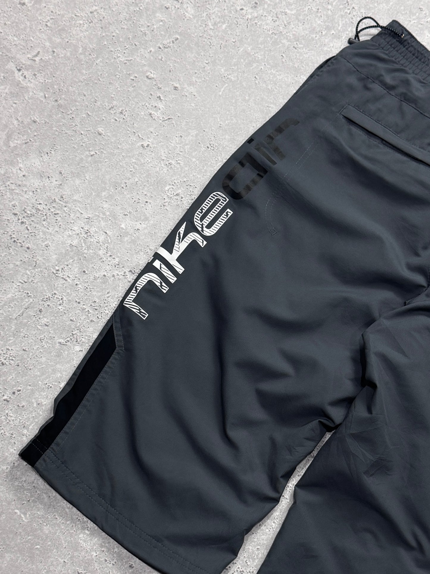 Vintage 2000s Nike Air Adjustable Track Shorts (32")