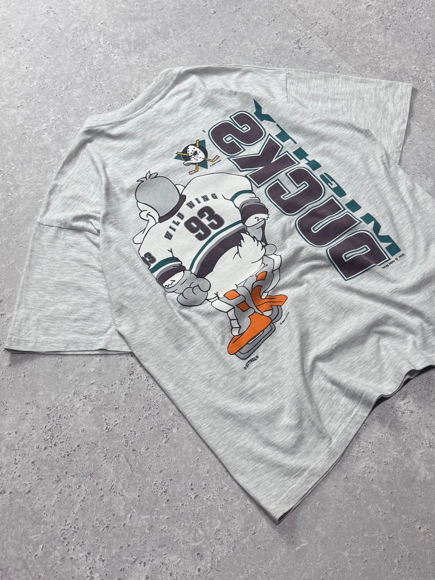 Vintage 90s Anaheim Mighty Ducks NHL Tee (L)