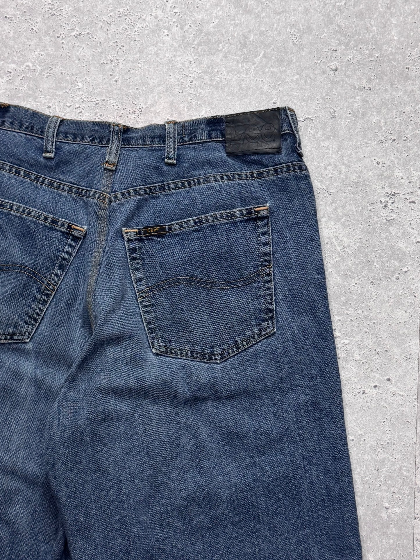 Vintage 2000s Lee Denim Jorts (32")