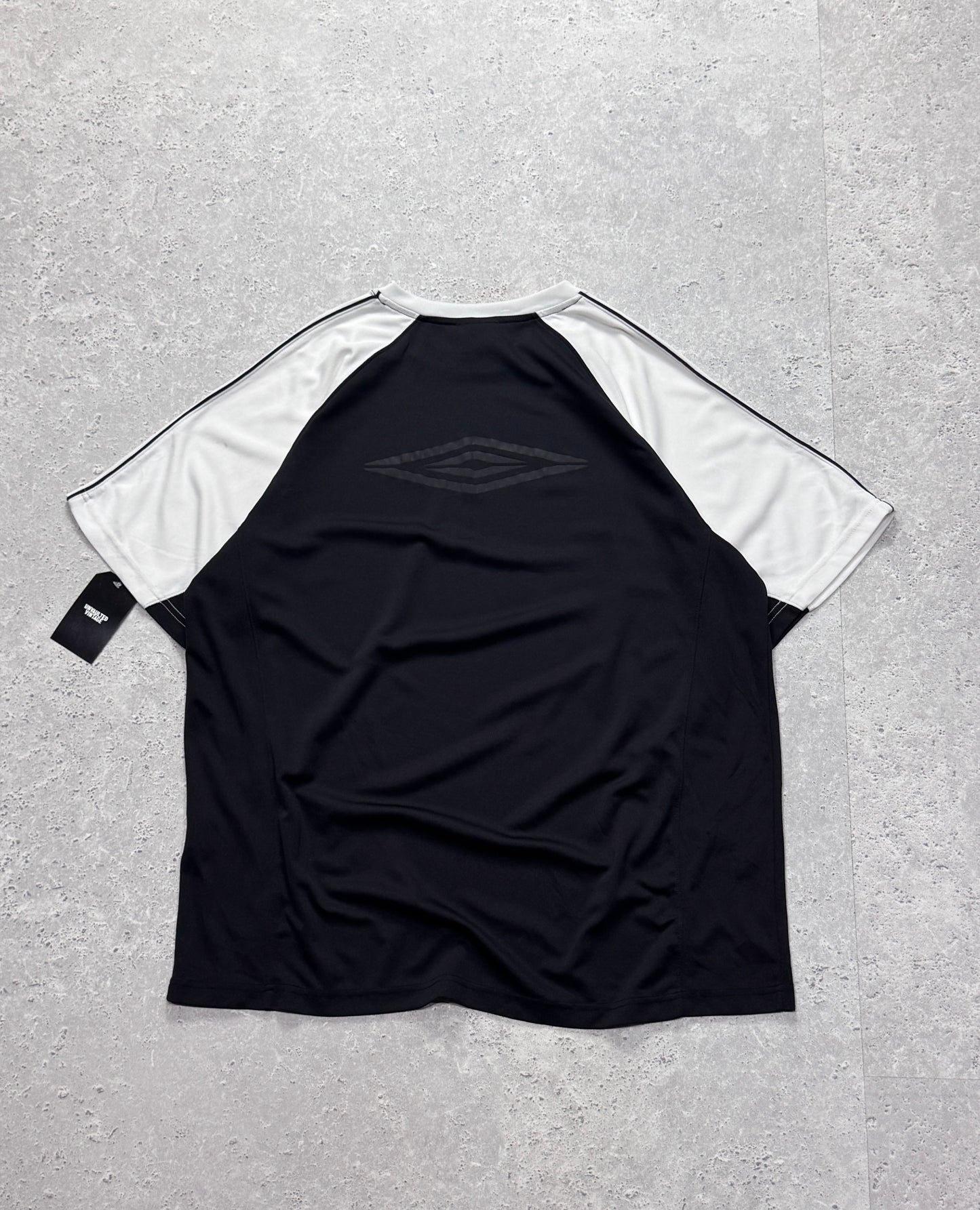 Vintage 2000s Umbro Training Tee (XL)