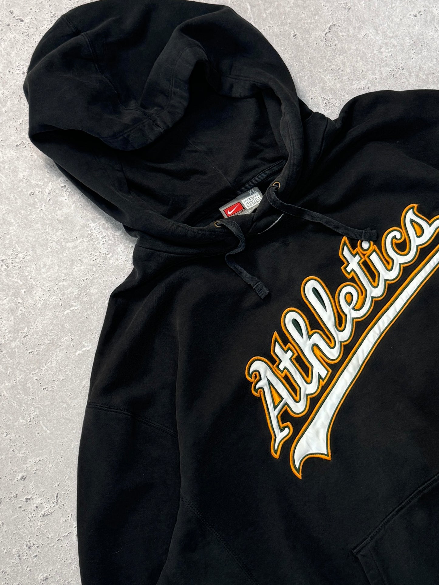 Vintage 2000s Nike X Oakland Athletics Hoodie (XL)