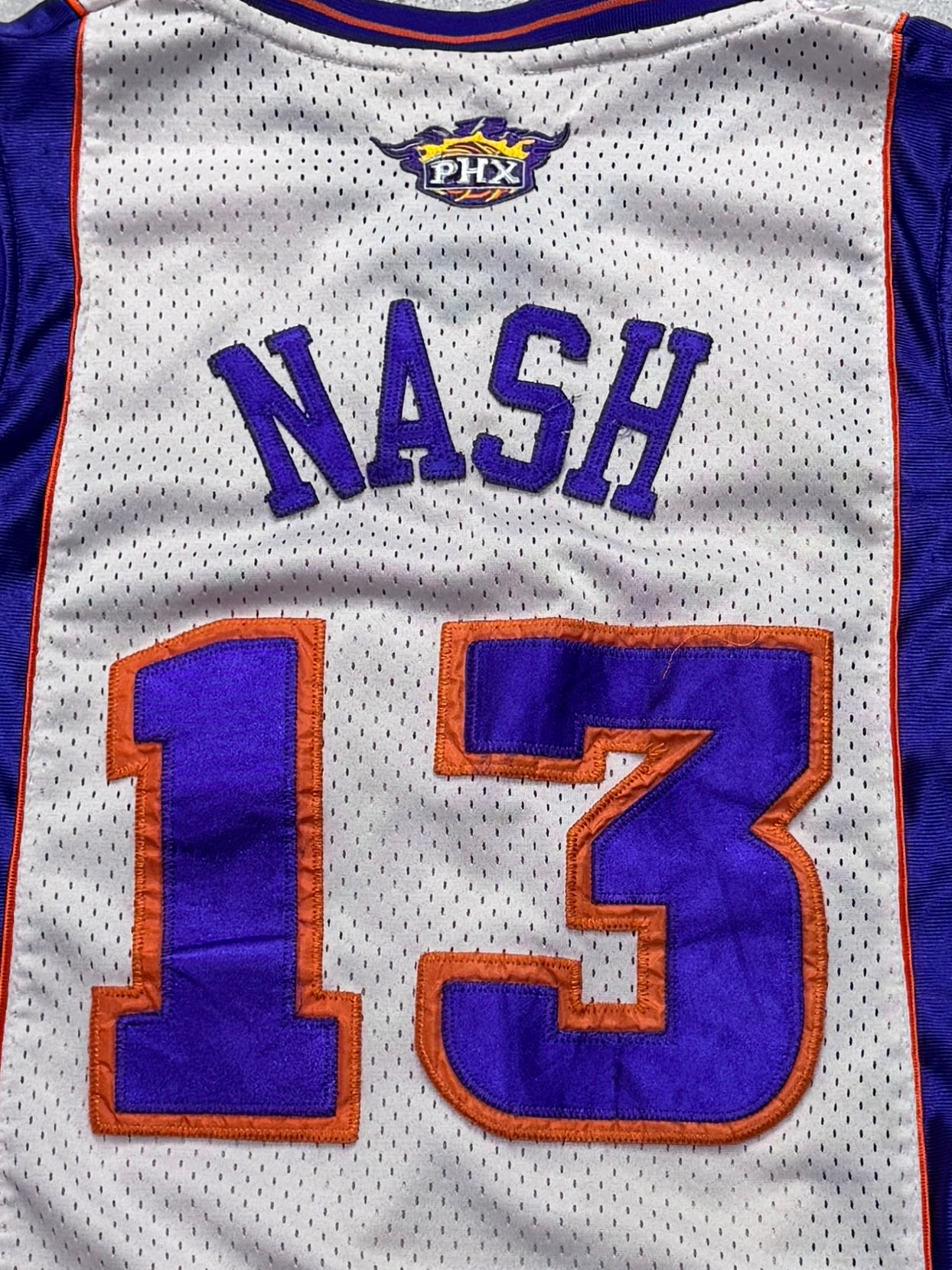 Vintage 2000s Pheonix Suns Steve Nash NBA Jersey (L)