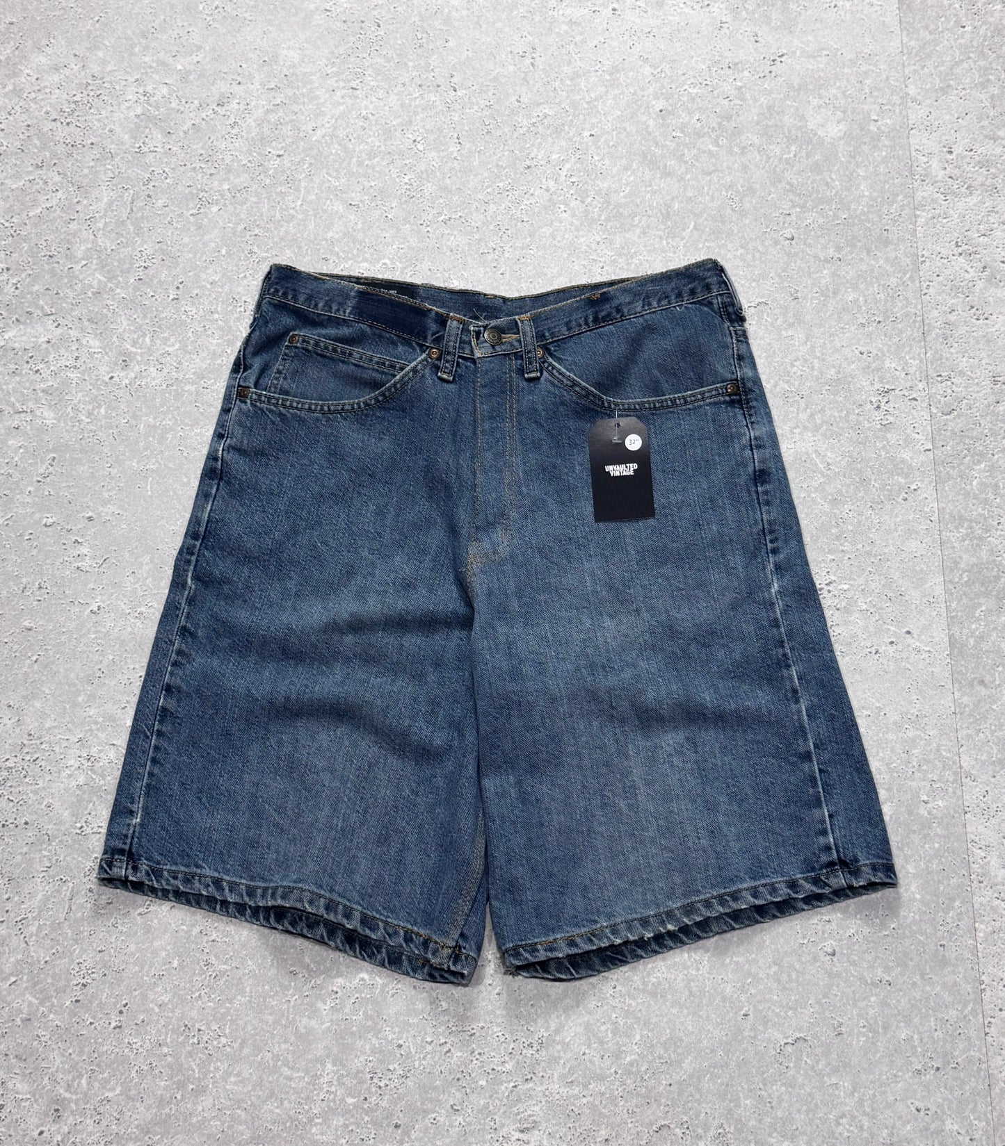 Vintage 2000s Lee Denim Jorts (32")