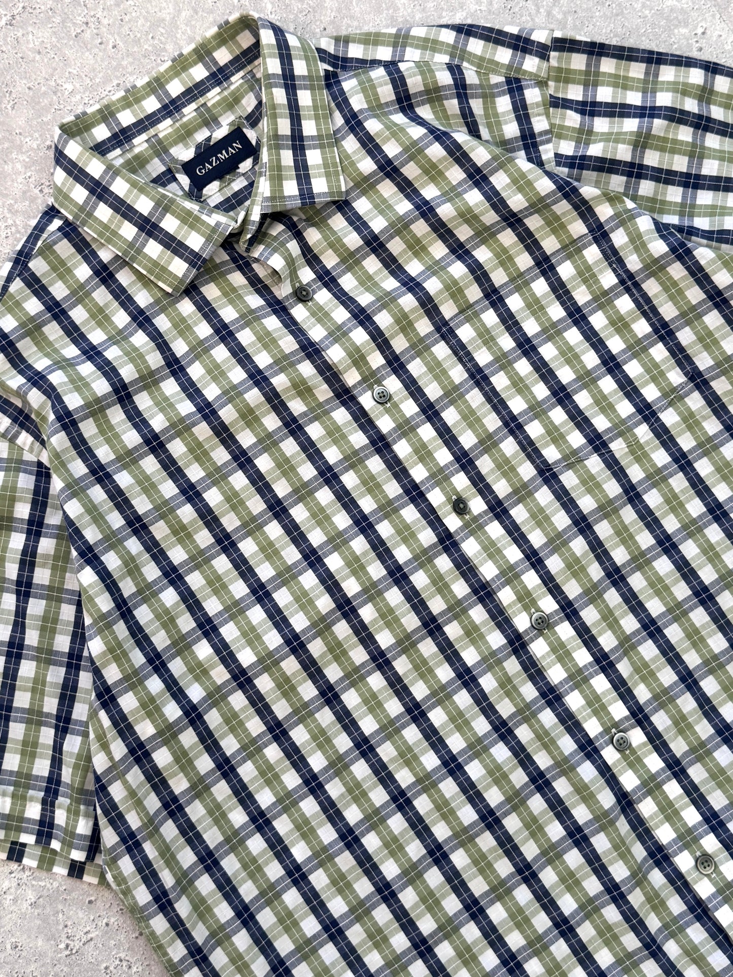 Vintage 2000s Button Up Shirt (2XL)