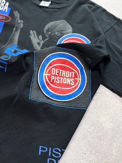 Vintage 90s Salem X Detroit Pistons NBA Tee (L)