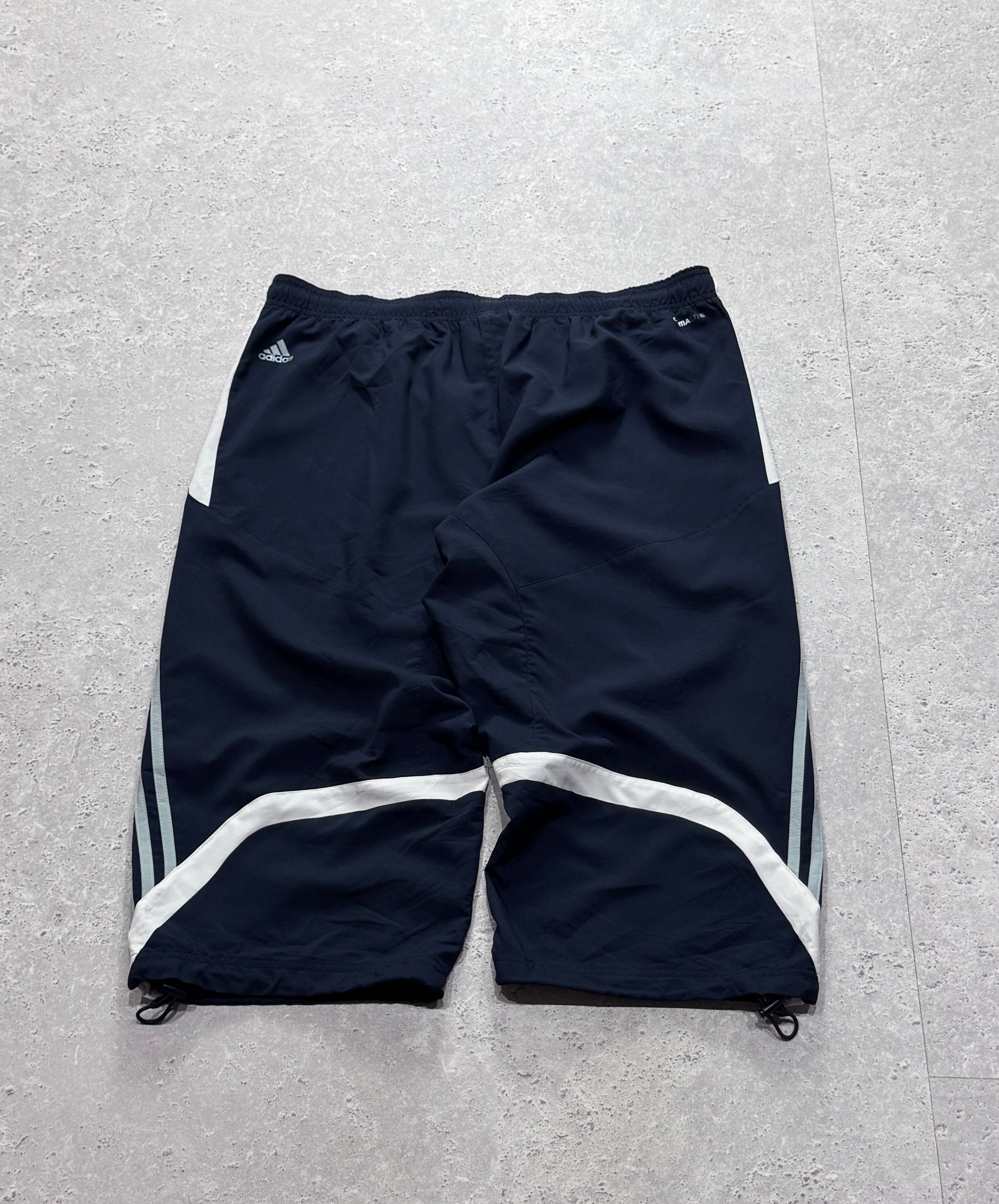Vintage 2000s Adidas Adjustable 3/4 Track Shorts (L)