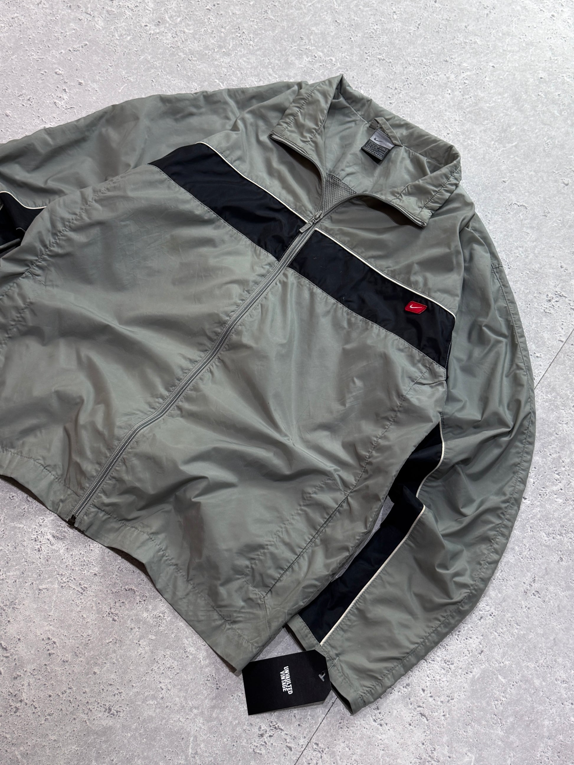 Vintage 2000s Nike Windbreaker Jacket (L)