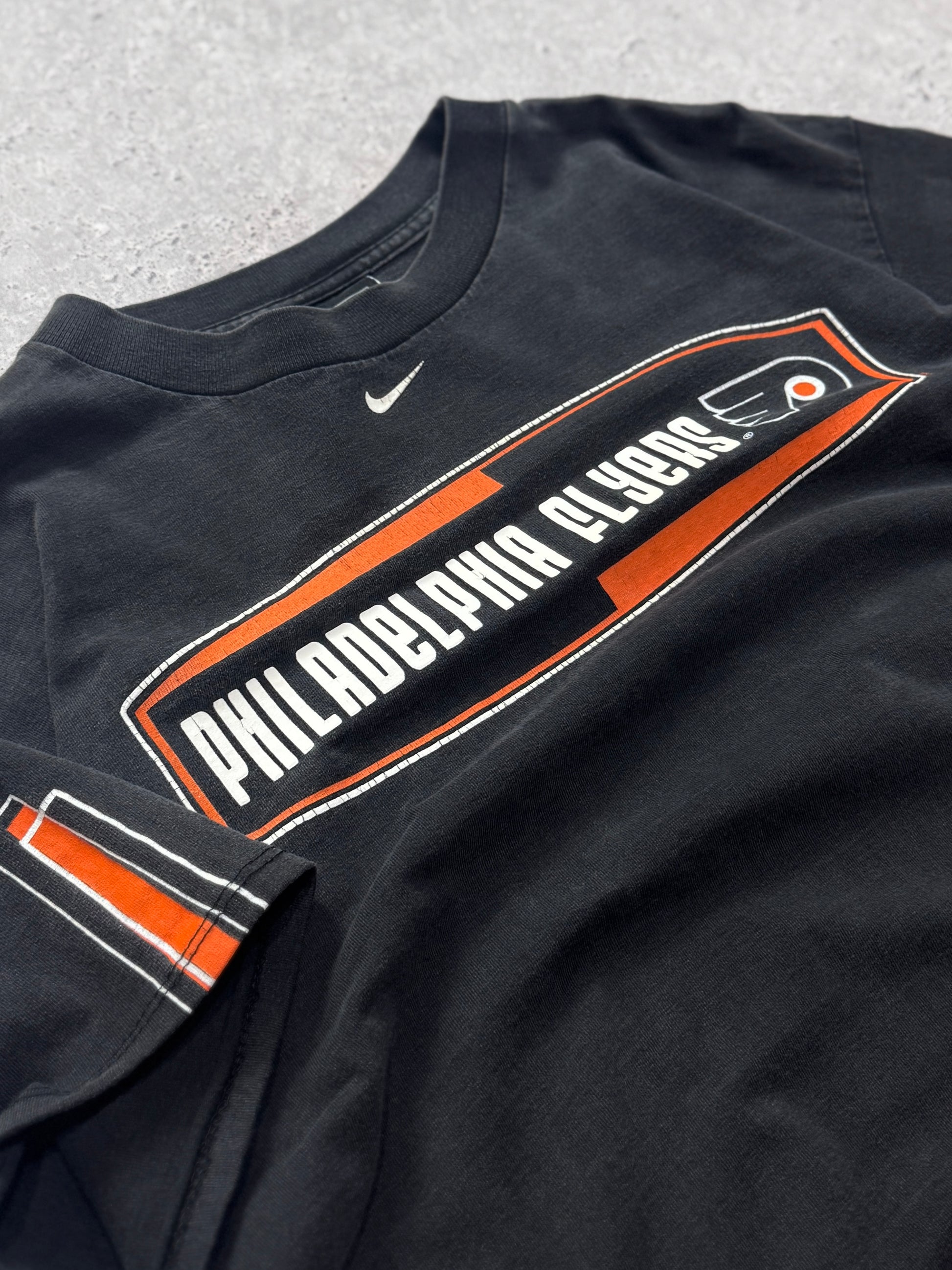 Vintage 2000s Nike X Philadelphia Flyers NHL Tee (M)