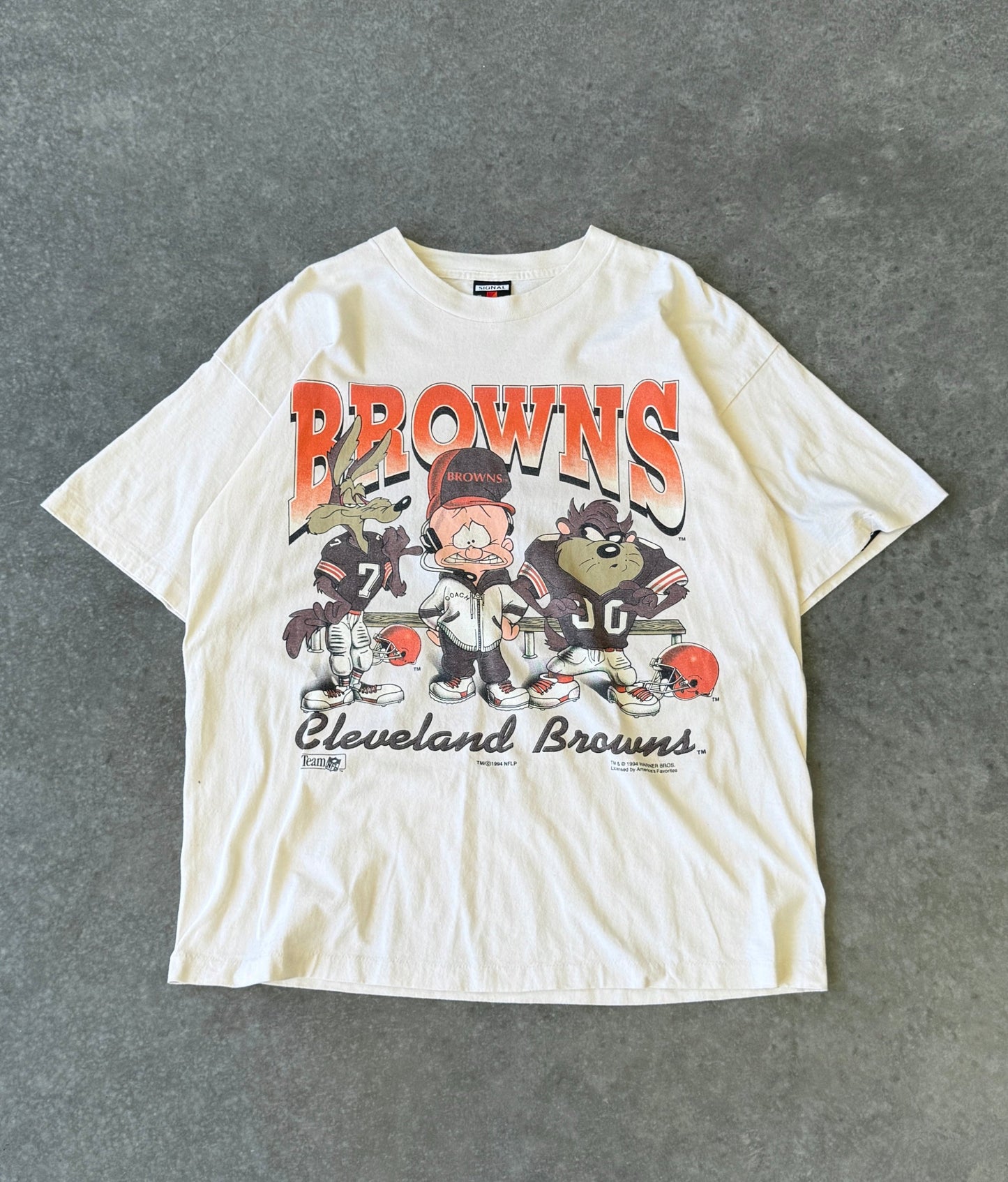 Vintage 94' Looney Tunes x Cleveland Browns Tee (XL)