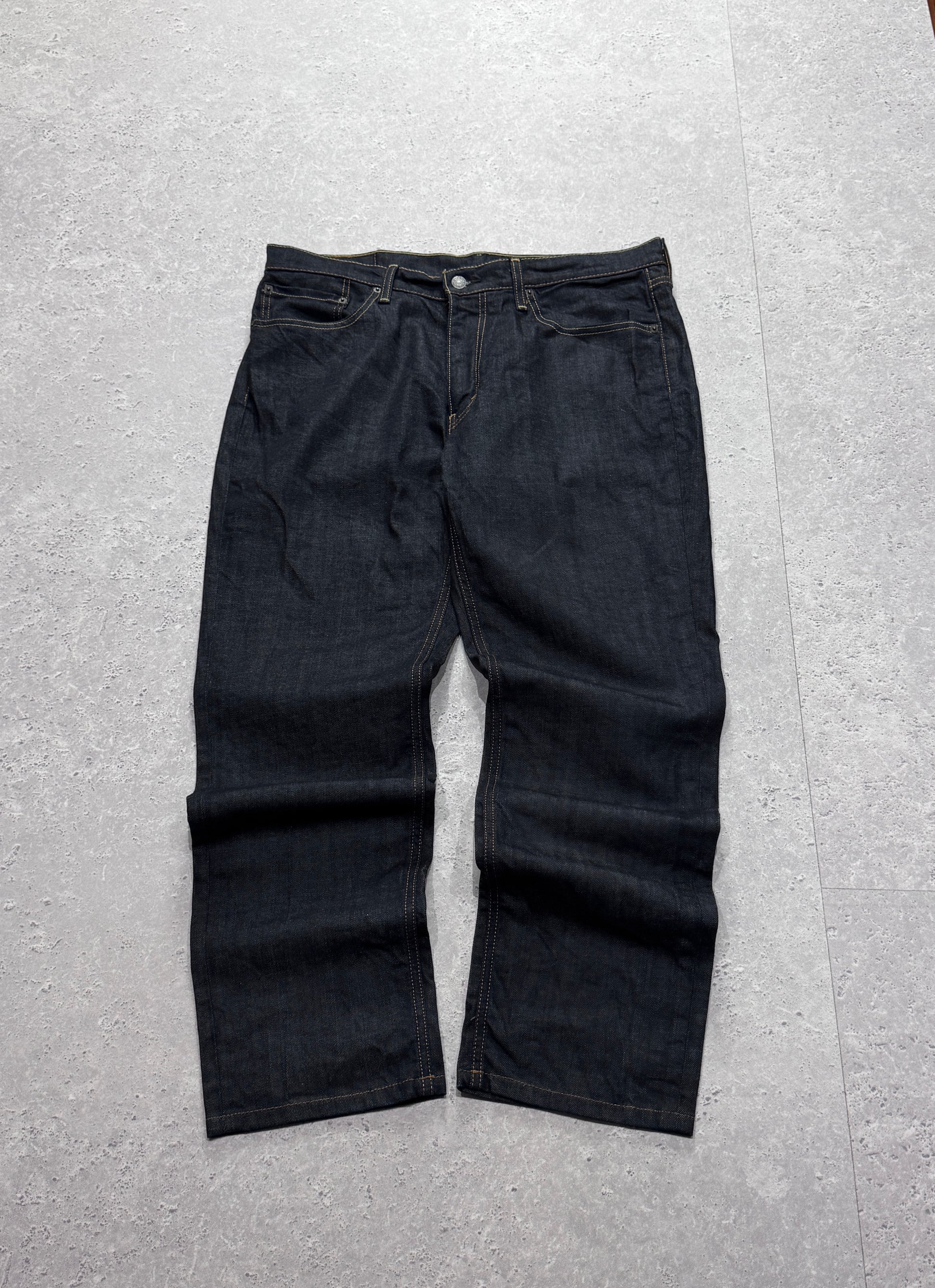 Vintage 2000s Levi’s Raw Denim Jeans (36”)
