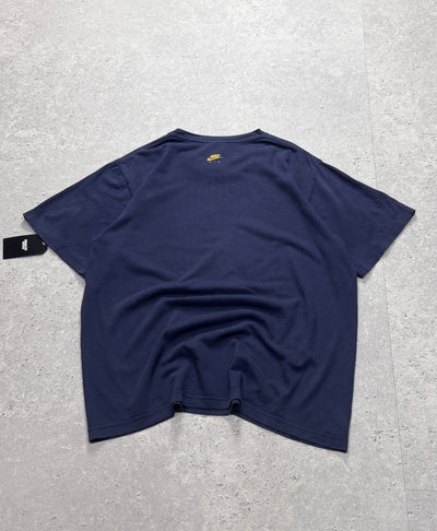 Vintage 2000s Nike Air Spellout Tee (M)