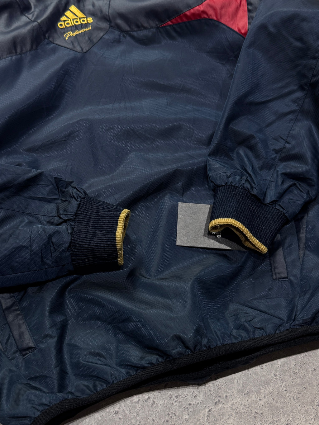 Vintage 2000s Adidas Professional Pullover Windbreaker Jacket (M)