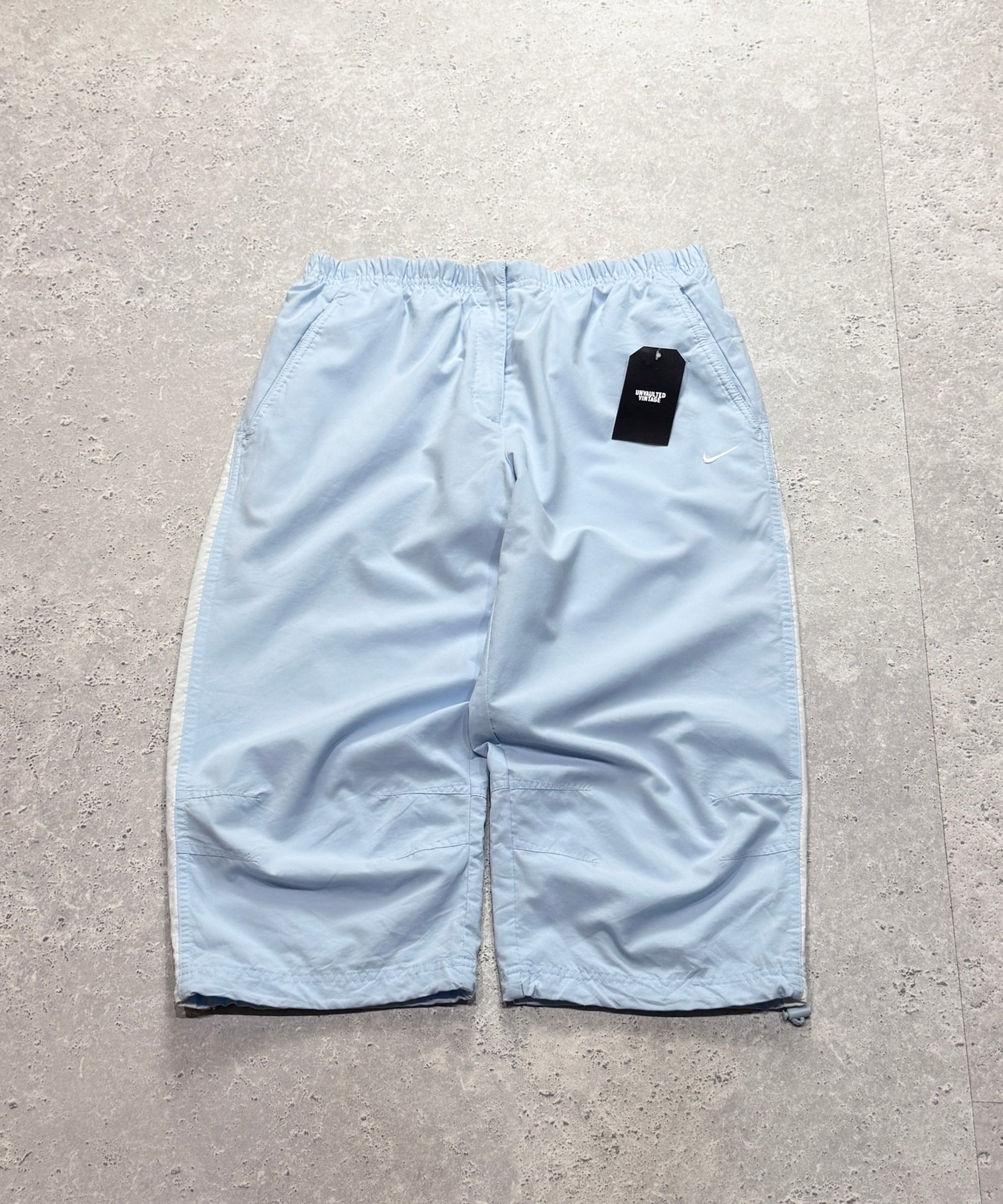 Vintage 2000s Nike Adjustable 3/4 Cargo Shorts (M)