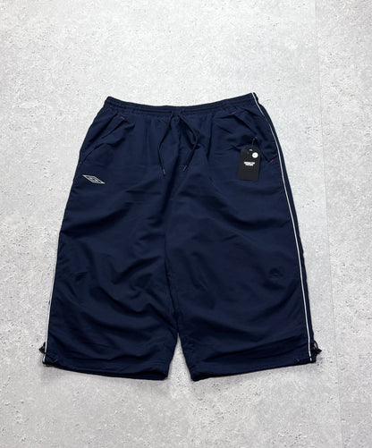 Vintage 2000s Umbro Adjustable 3/4 Track Shorts (34")