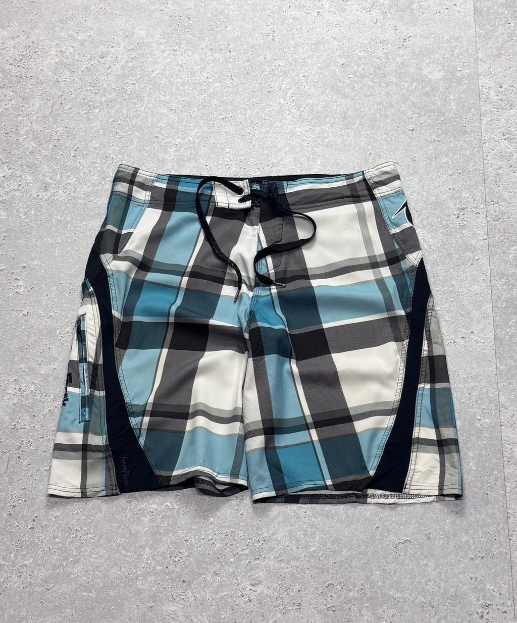 Vintage Y2K O’Neill Plaid Board Shorts (34”)
