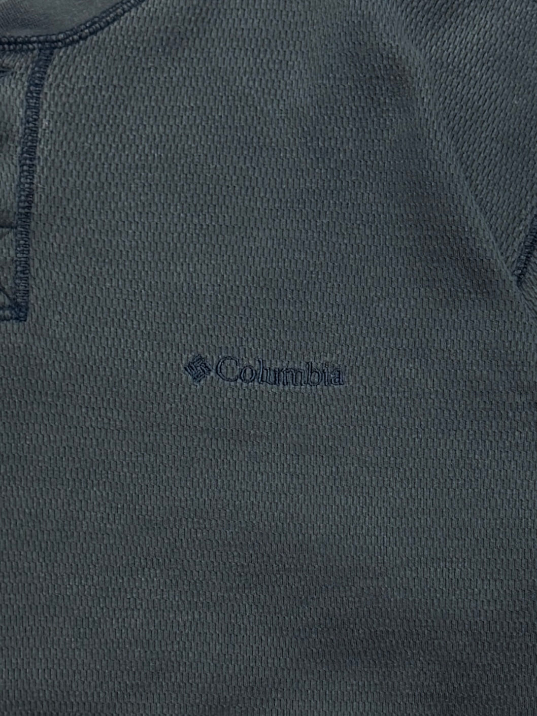 Vintage Columbia Waffle Long Sleeve Tee (2XL)