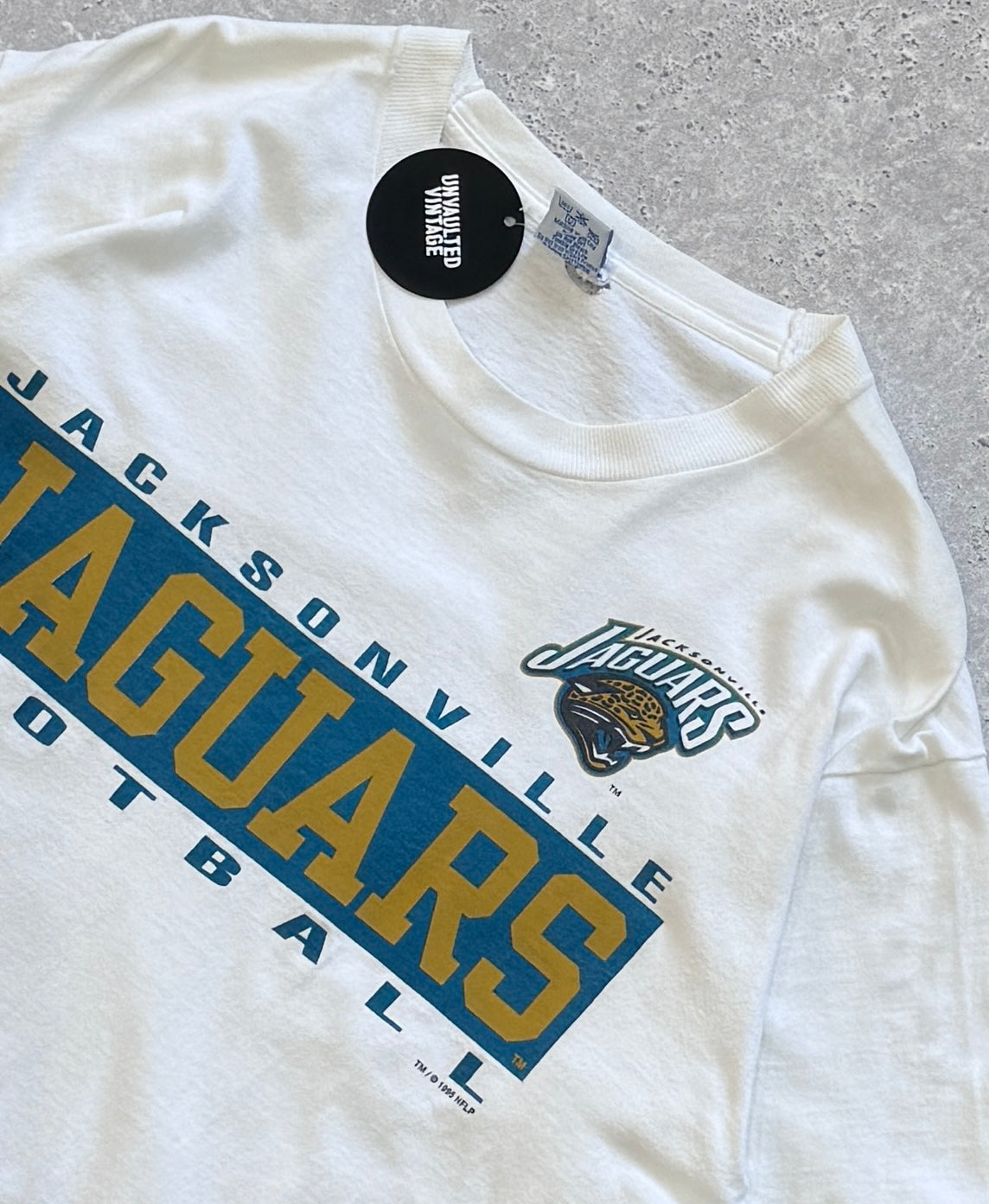 Vintage 90s Jacksonville Jaguars NFL Tee (L)