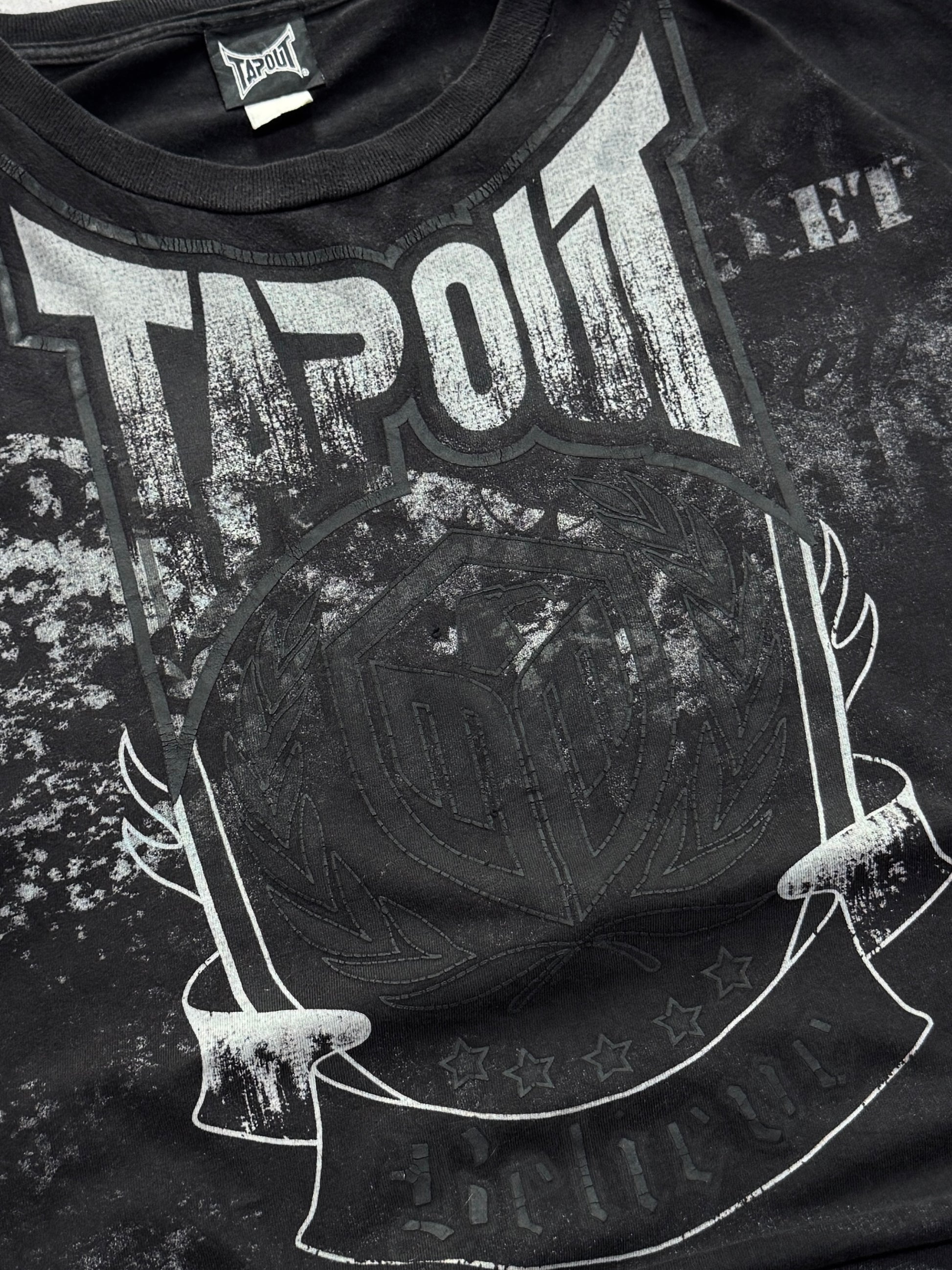 Vintage Y2K Tapout Affliction Tee (XL)