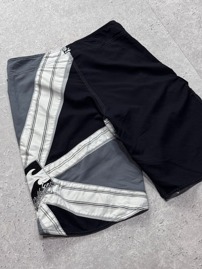 Vintage 2000s Billabong “Andy Irons” Boardshorts (32”)