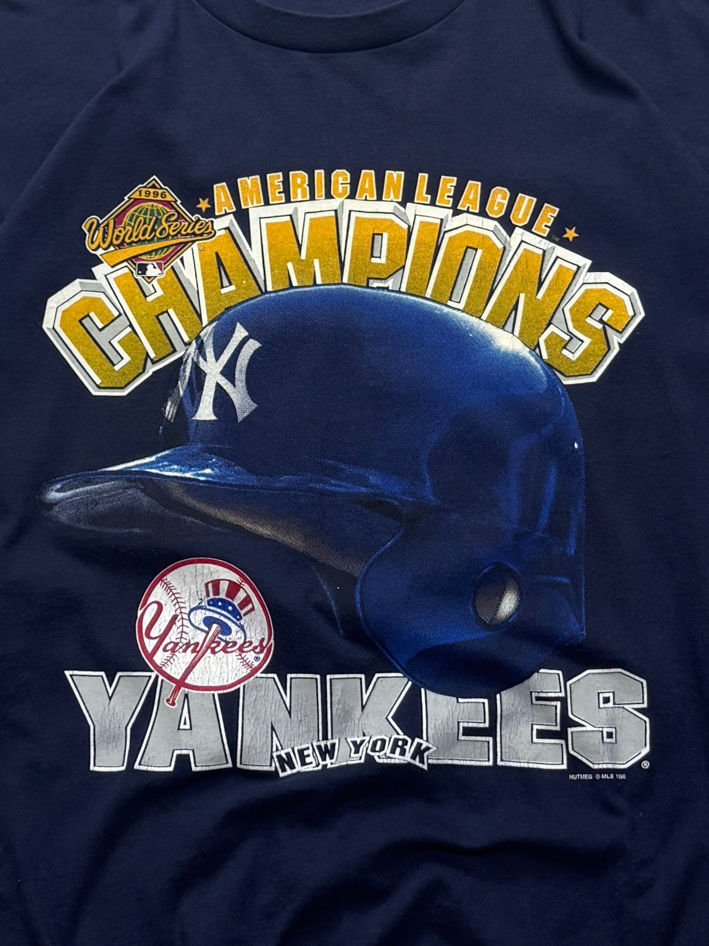 Vintage 90s New York Yankees MLB Helmet Tee (XL)