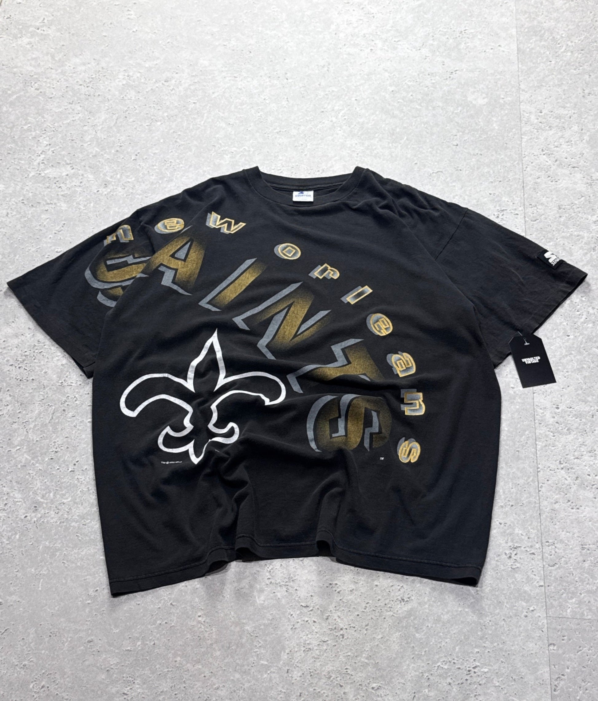 Vintage 90s New Orleans Saints NFL Tee (XL)
