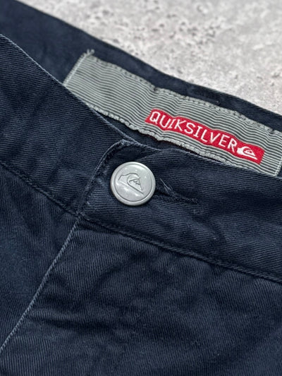 Vintage Y2K Quiksilver Cargo Shorts (30”)