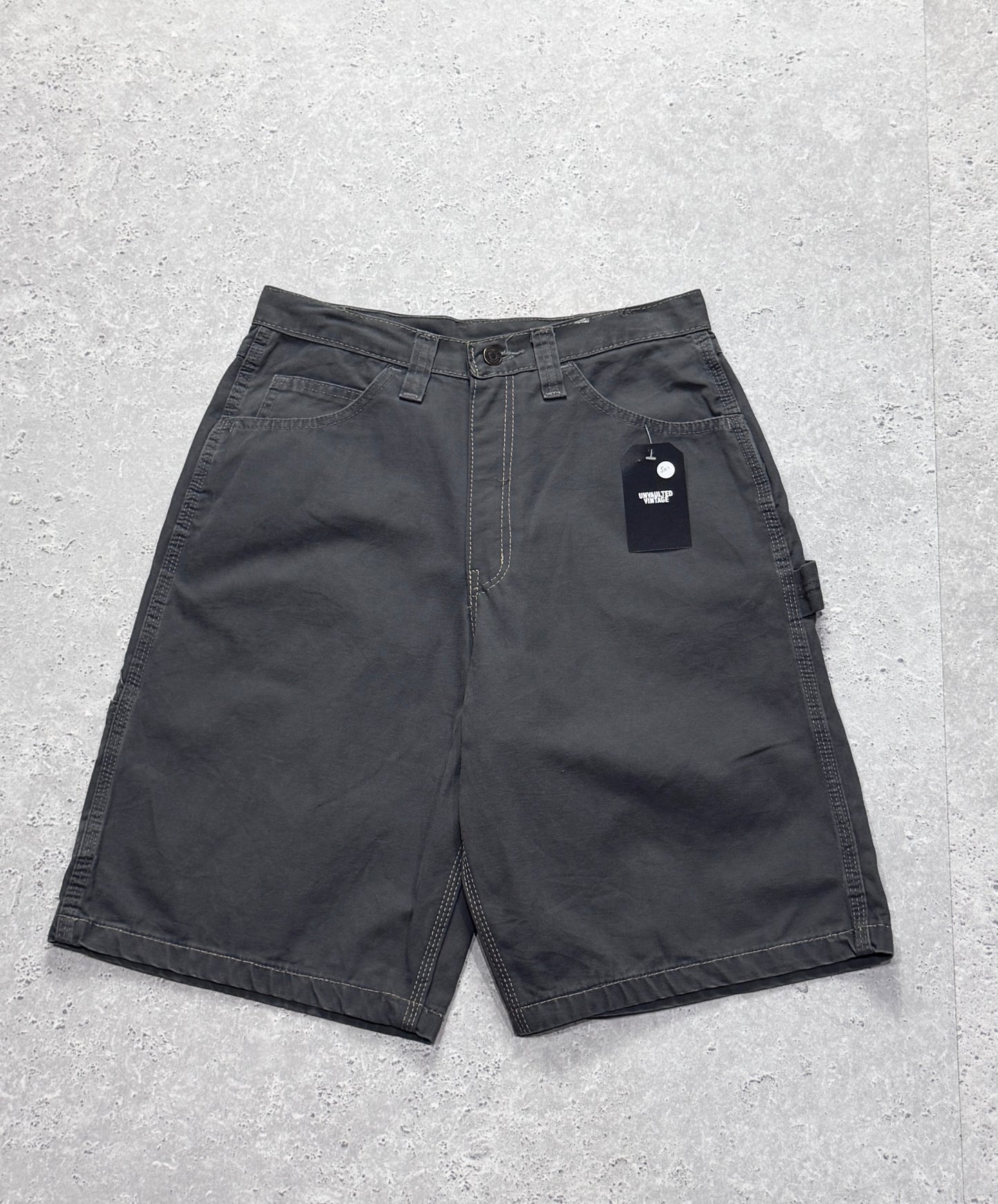 Vintage 2000s Wrangler Carpenter Shorts (30")