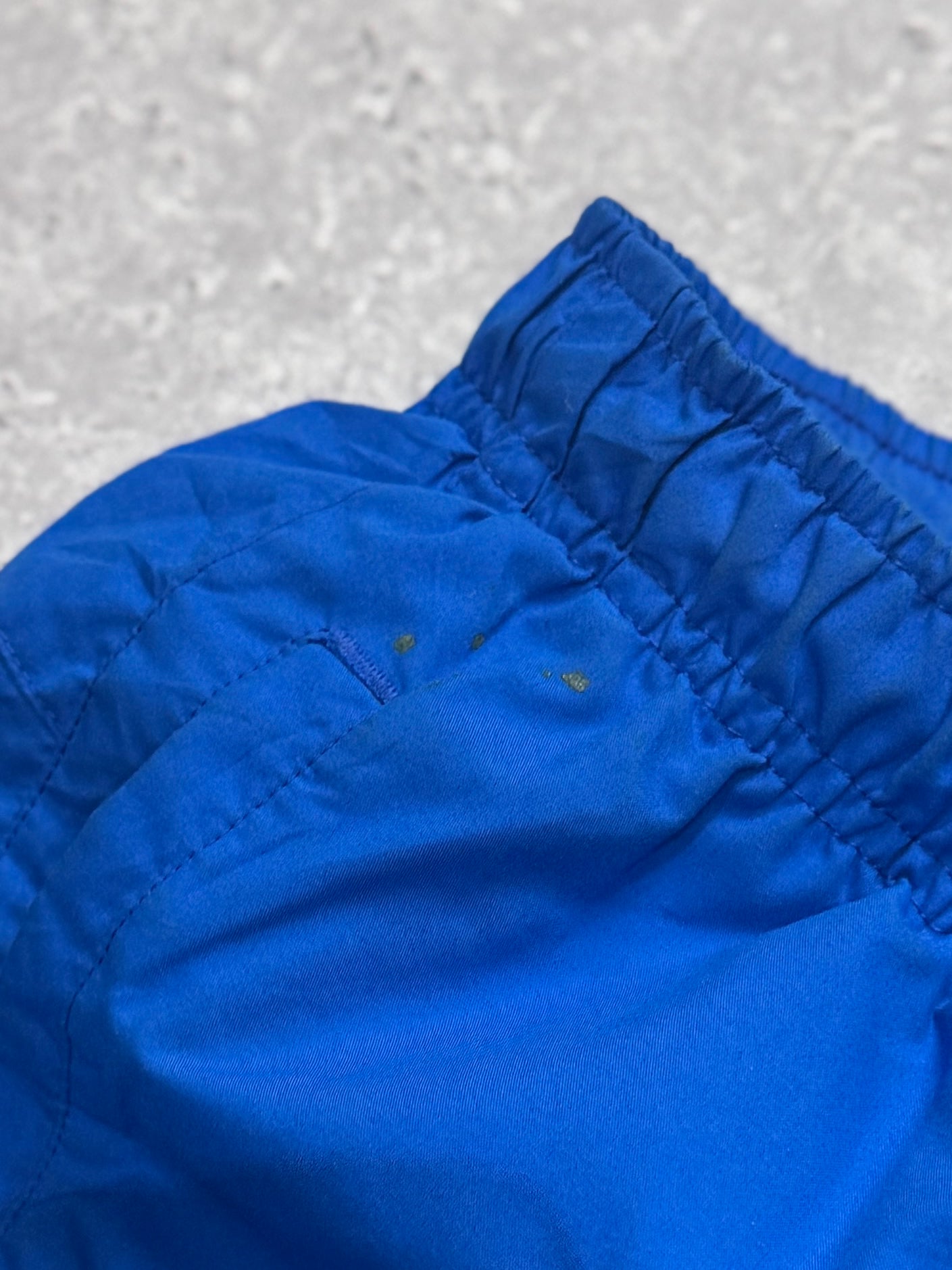 Vintage 2000s Nike Track Shorts (M)