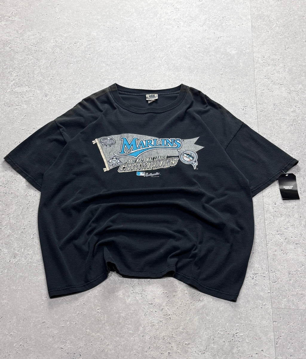 Vintage 2000s Florida Marlins MLB Tee (2XL)